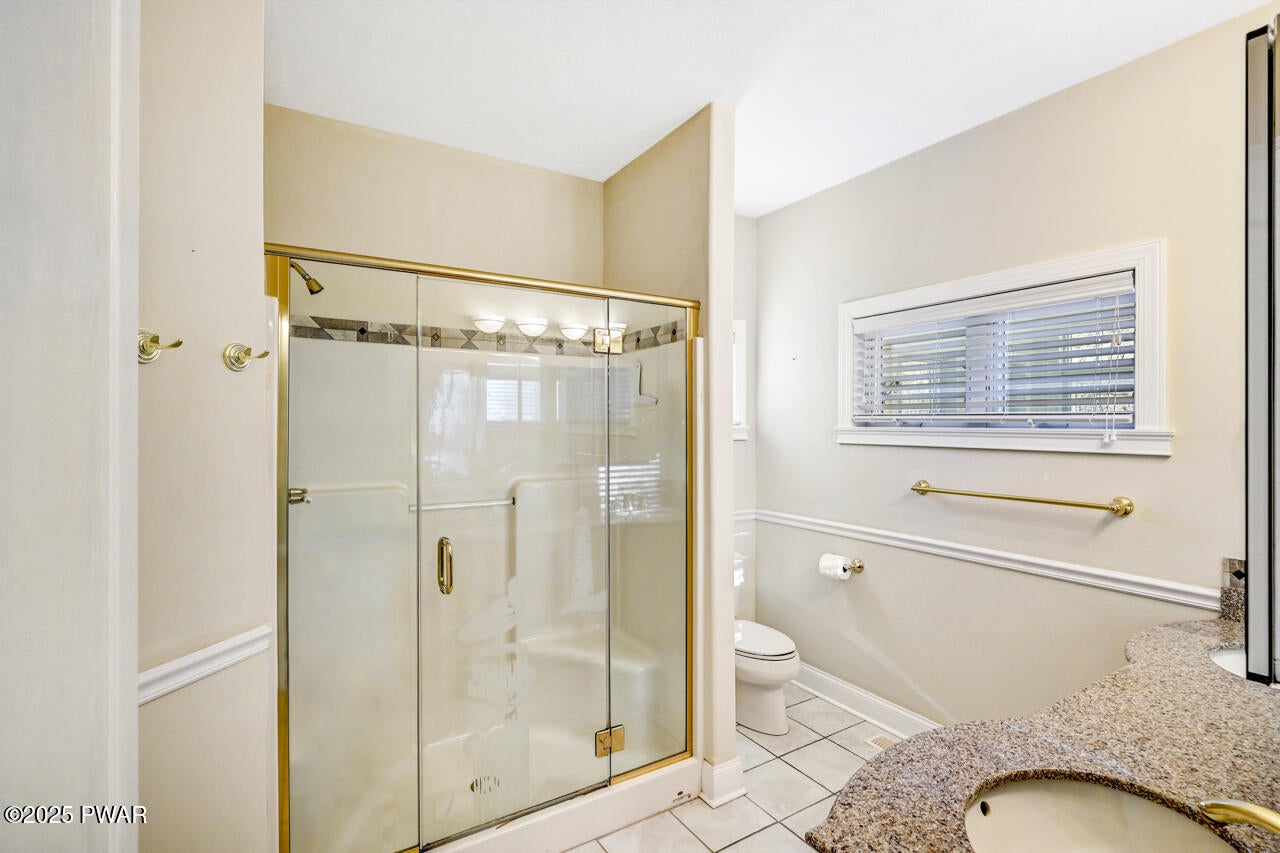 Lords Valley, Pennsylvania, 18428, United States, 3 Bedrooms Bedrooms, ,3 BathroomsBathrooms,Residential,For Sale,2005148