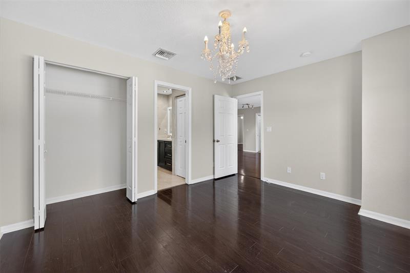 Weston, Florida, 33332, United States, 5 Bedrooms Bedrooms, ,4 BathroomsBathrooms,Residential,For Sale,2003132