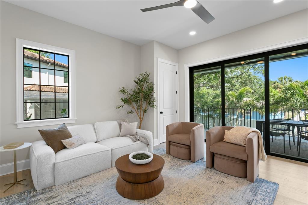 Tampa, Florida, 33629, United States, 5 Bedrooms Bedrooms, ,5 BathroomsBathrooms,Residential,For Sale,1837490