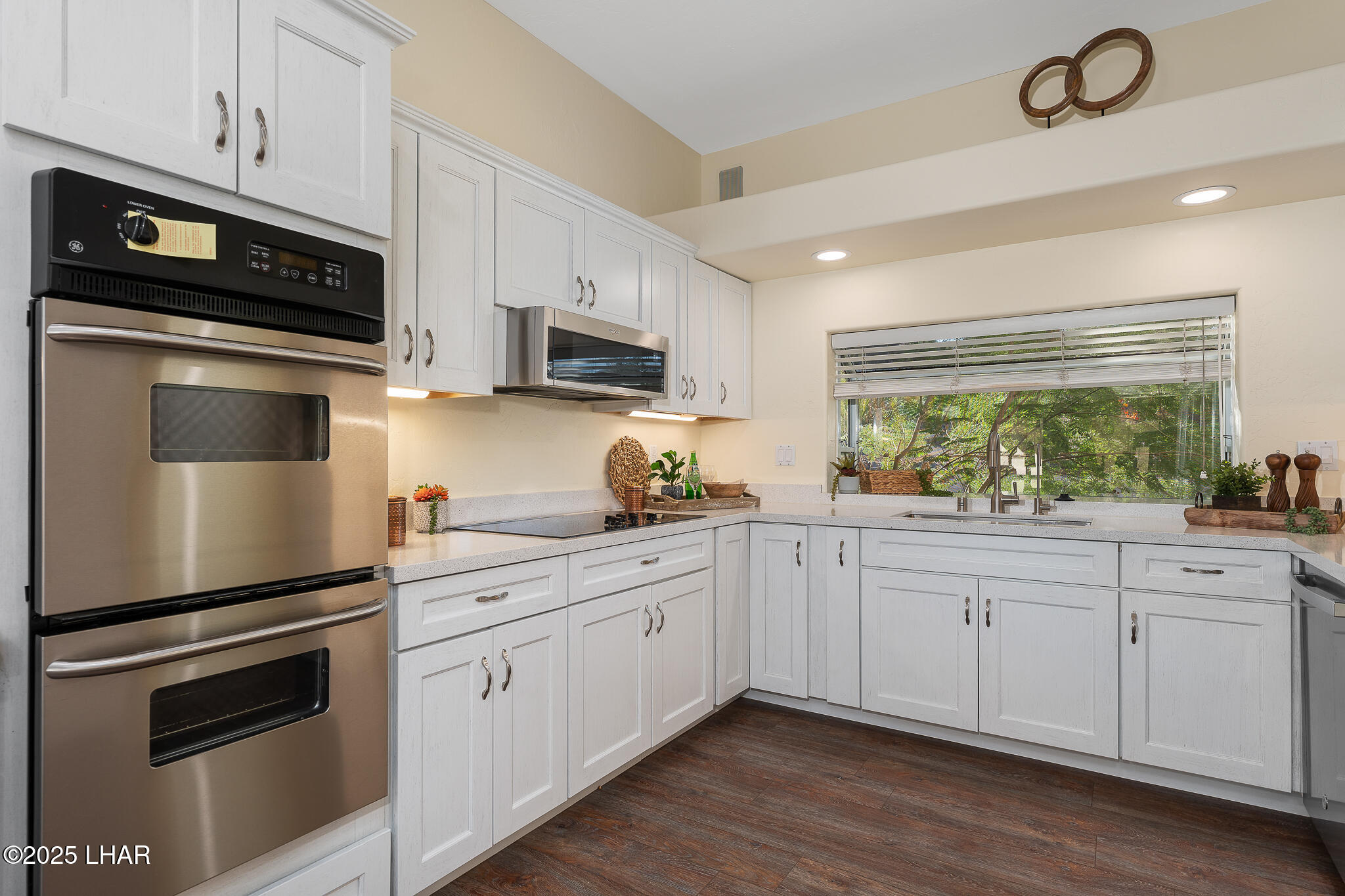 Lake Havasu City, Arizona, 86406, United States, 3 Bedrooms Bedrooms, ,2 BathroomsBathrooms,Residential,For Sale,1846694
