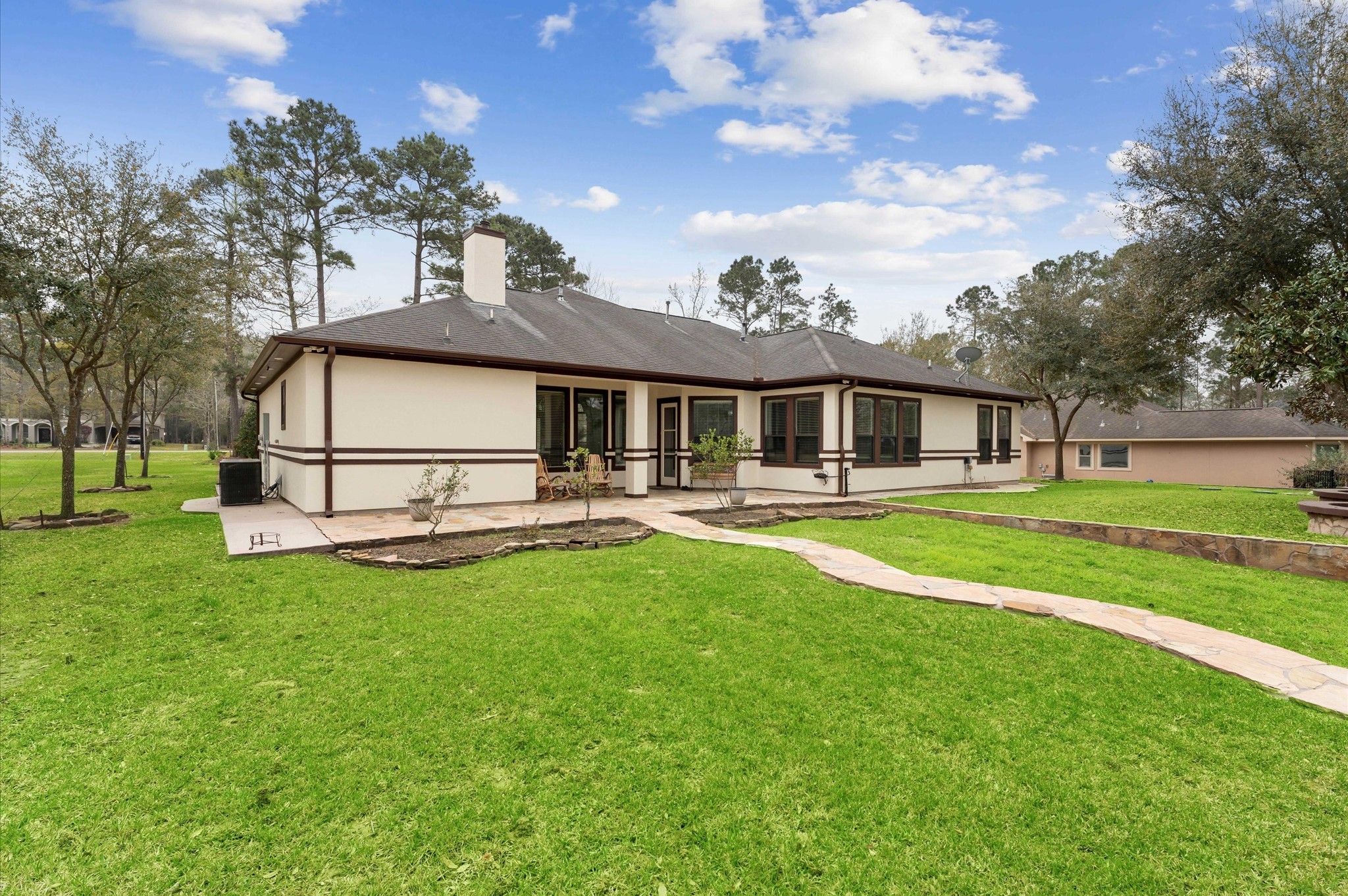 Porter, Texas, 77365, United States, 3 Bedrooms Bedrooms, ,2 BathroomsBathrooms,Residential,For Sale,1917333