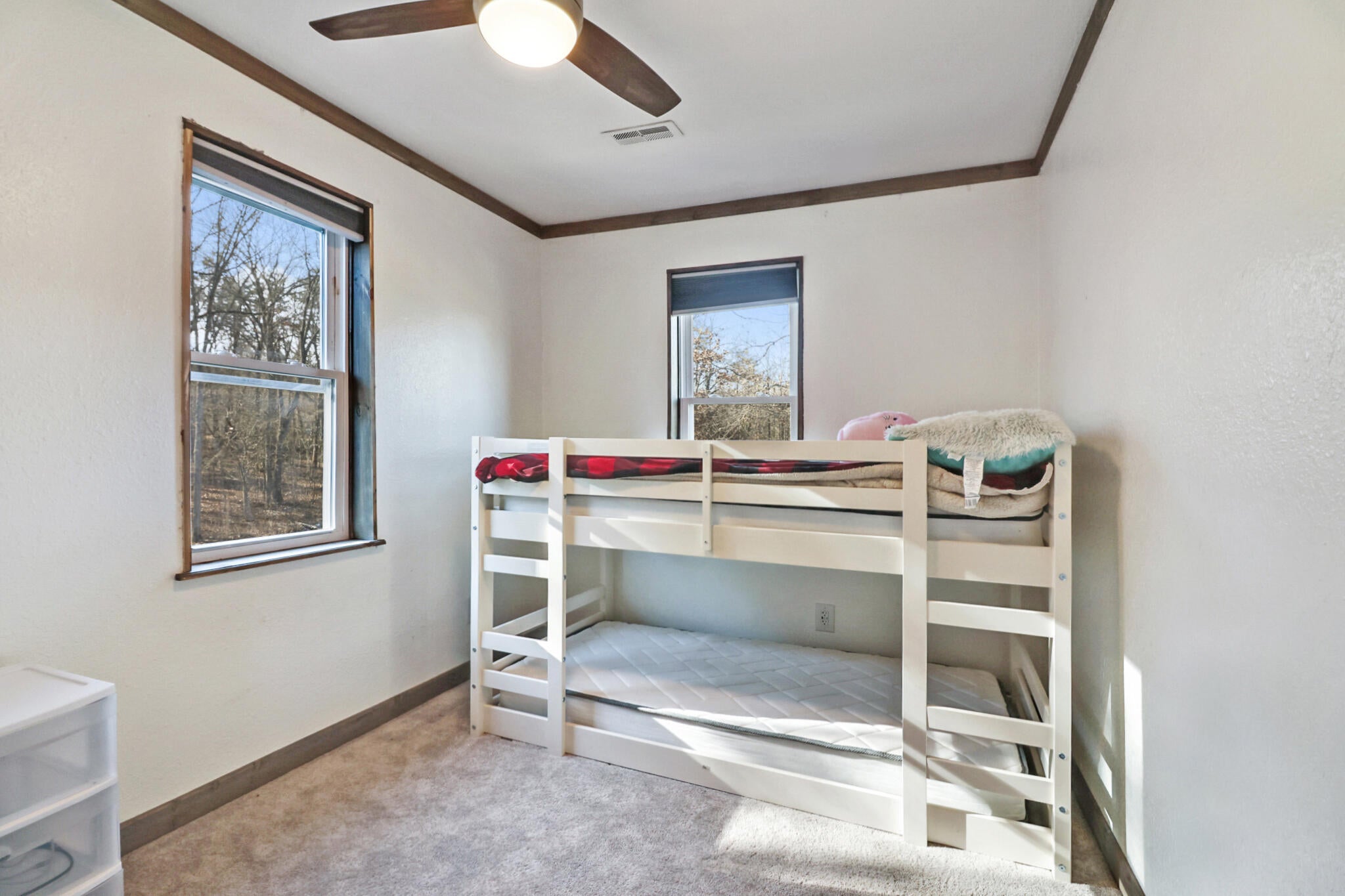 Pikeville, Tennessee, 37367, United States, 5 Bedrooms Bedrooms, ,3 BathroomsBathrooms,Residential,For Sale,1692577