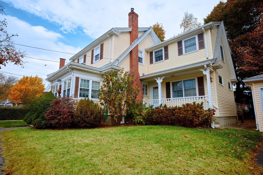 Quincy, Massachusetts, 02170, United States, 4 Bedrooms Bedrooms, ,2 BathroomsBathrooms,Residential,For Sale,1987679