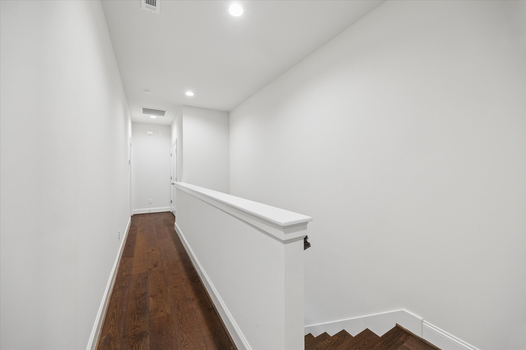  25233 Liberty Mill Drive - 物件實景