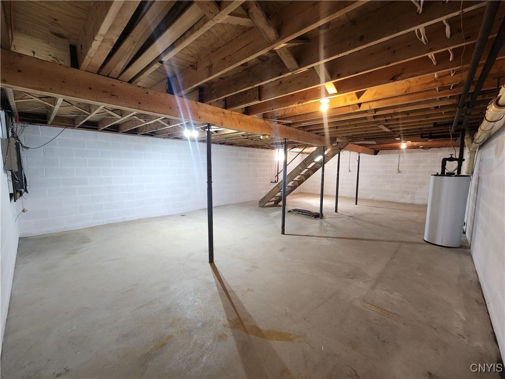 Skaneateles, New York, 13152, United States, 3 Bedrooms Bedrooms, ,3 BathroomsBathrooms,Residential,For Sale,1840315
