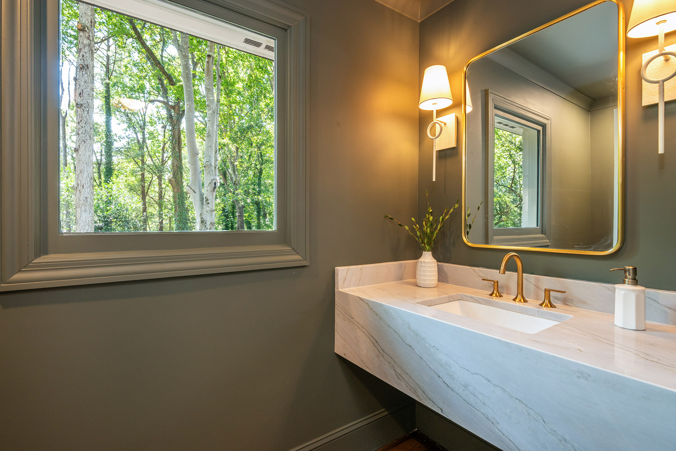 Beautiful Reimagined Home Minutes from Downtown Roswell - 物件實景