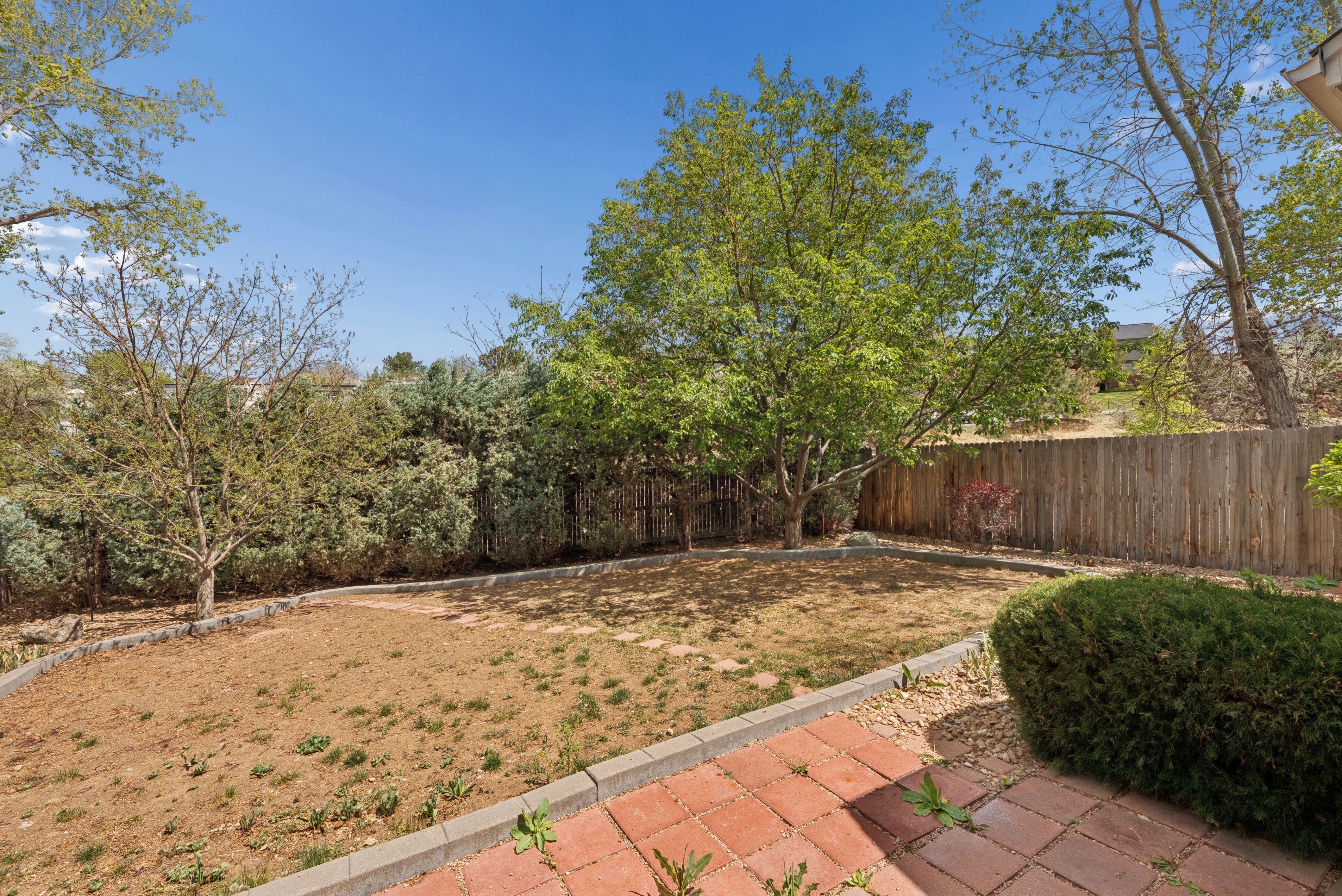 Nestled at the Base of the Beautiful Golden Foothills in Desirable Lakota Hills - 物件實景