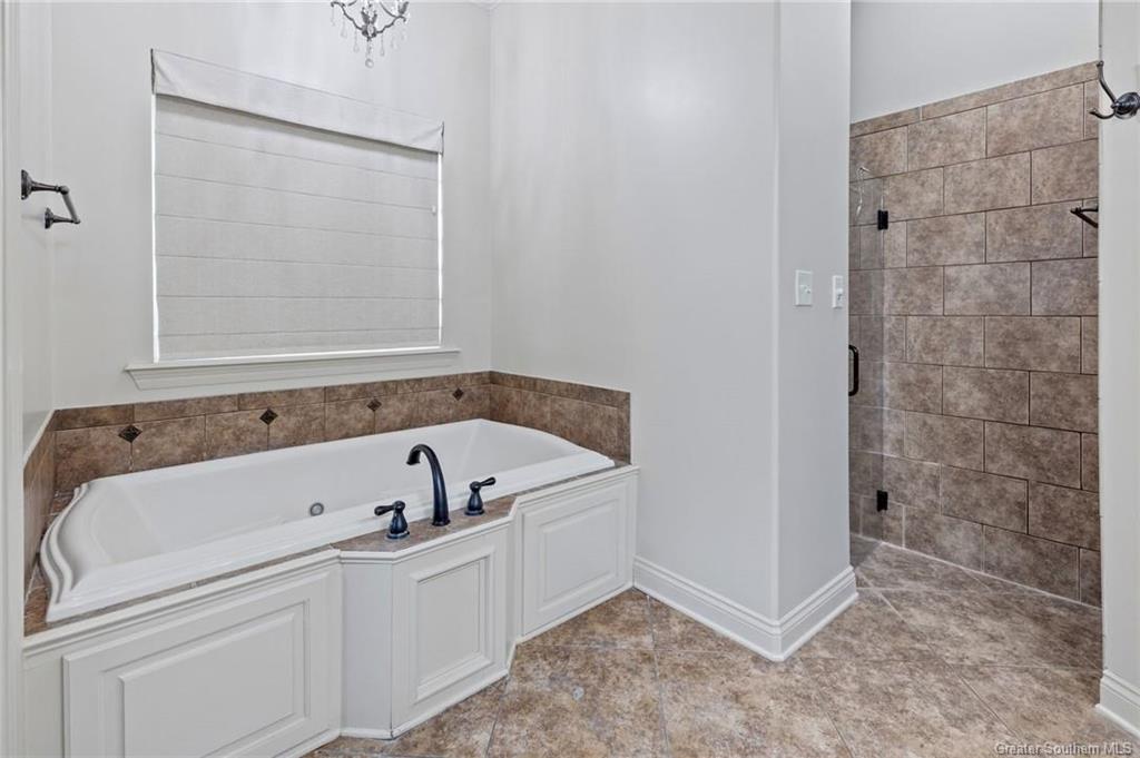 Lake Charles, Louisiana, 70605, United States, 4 Bedrooms Bedrooms, ,4 BathroomsBathrooms,Residential,For Sale,1976611