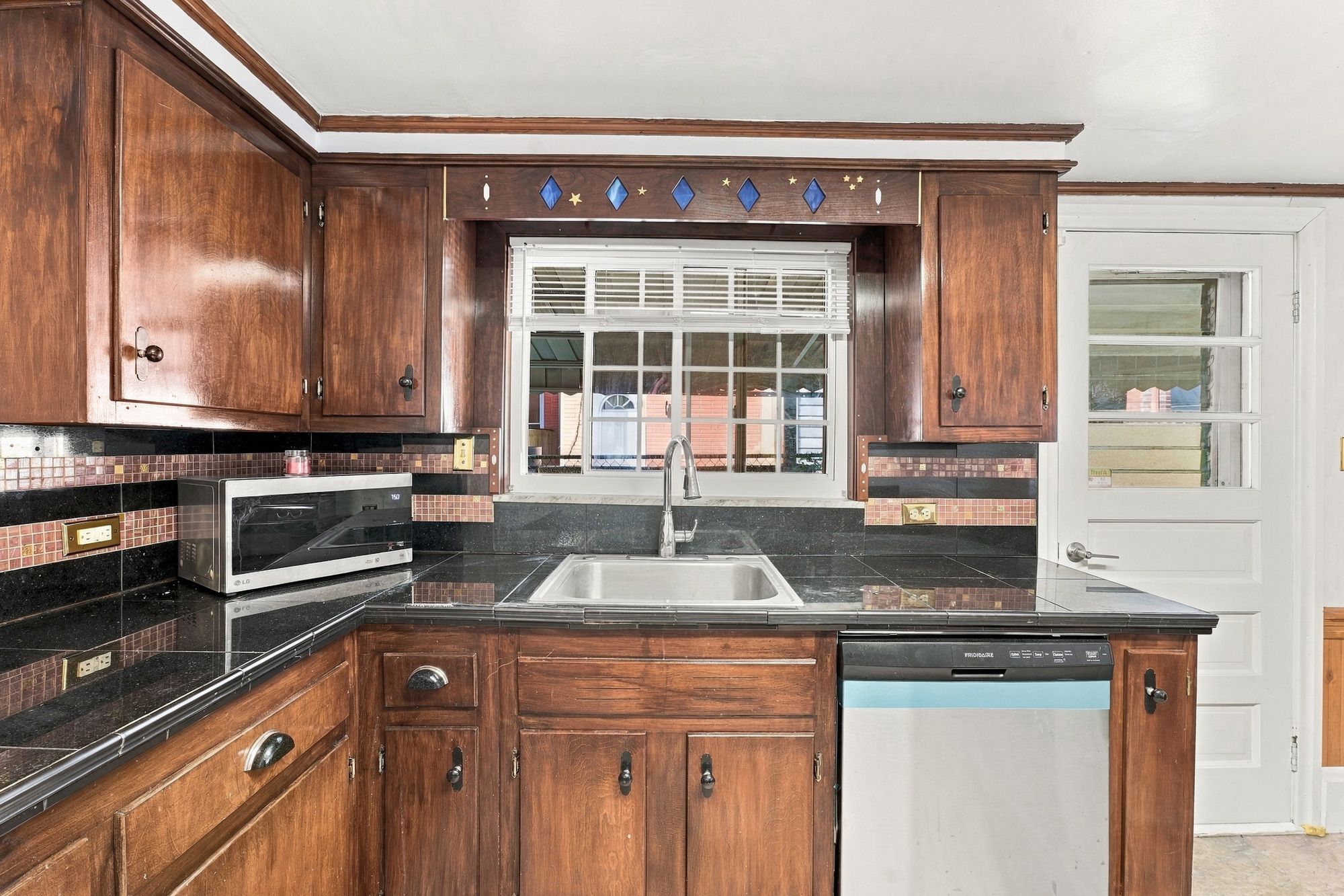  2207 Sarah Street, Pittsburgh, PA 15203 - 物件實景