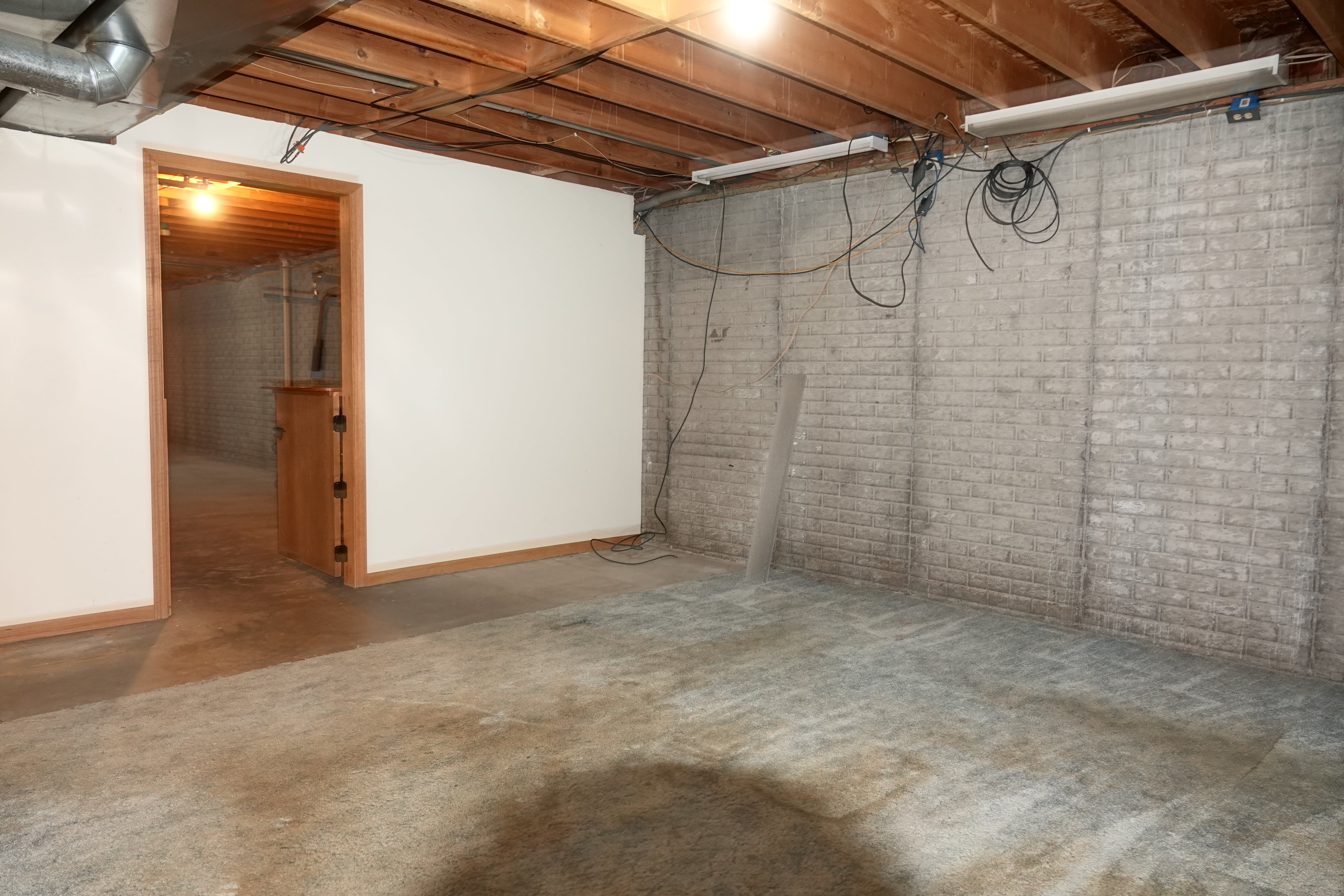 Abbotsford, Wisconsin, 54405, United States, 4 Bedrooms Bedrooms, ,4 BathroomsBathrooms,Residential,For Sale,1977625