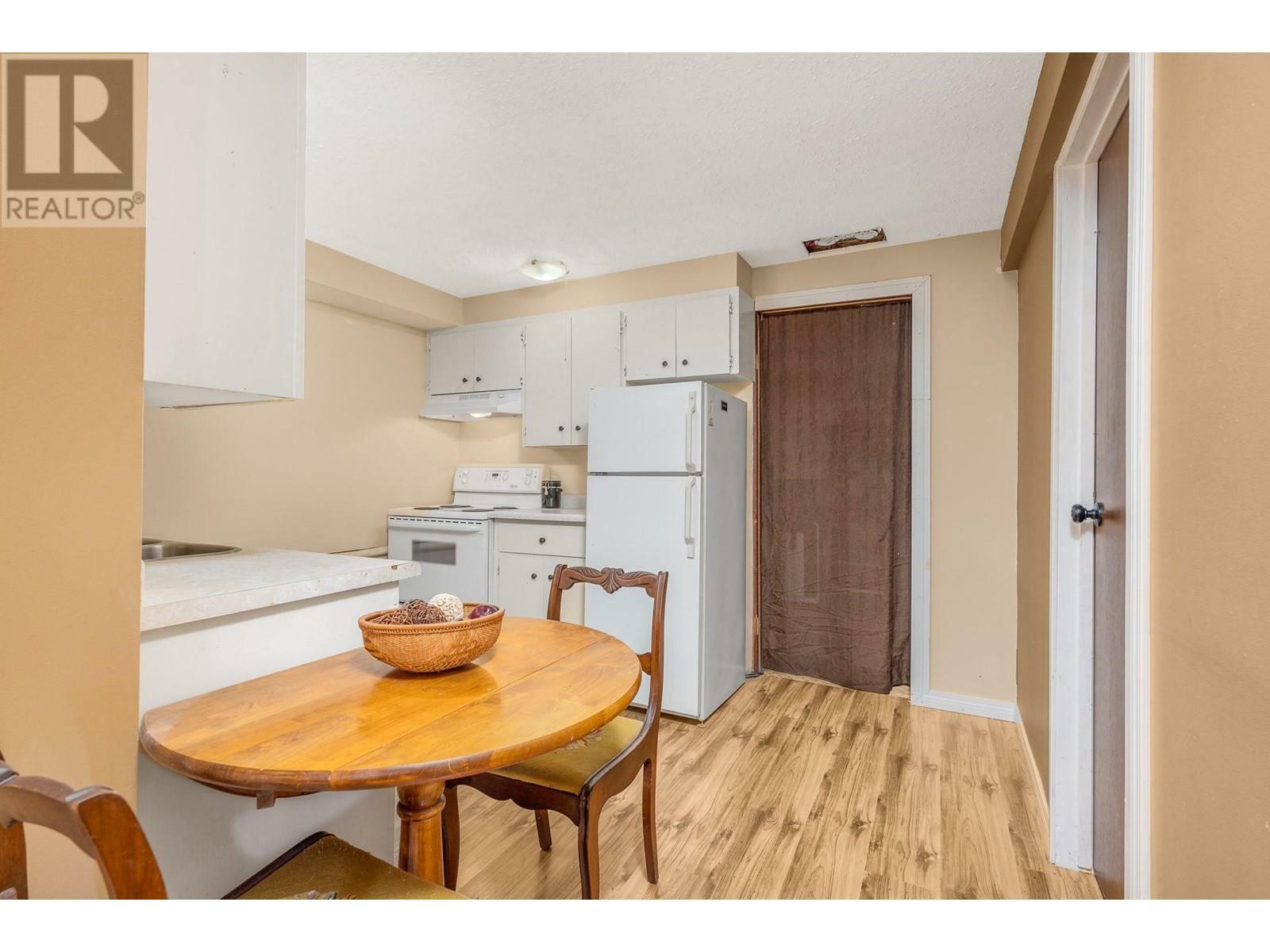 VERNON, British Columbia, V1T 7M8, CA, 4 Bedrooms Bedrooms, ,2 BathroomsBathrooms,Residential,For Sale,1837600