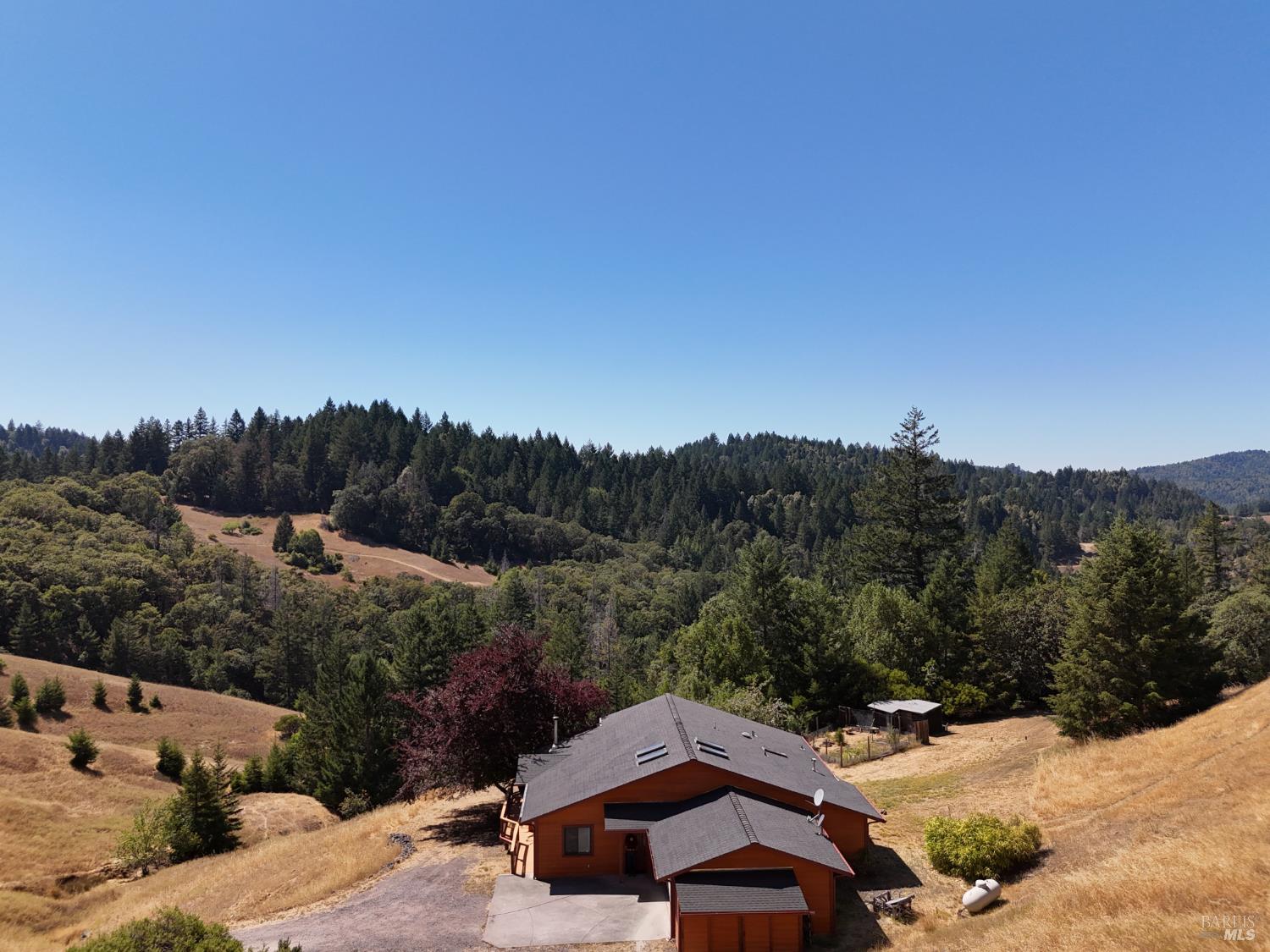 Willits, California, 95490, United States, 2 Bedrooms Bedrooms, ,2 BathroomsBathrooms,Residential,For Sale,1983542