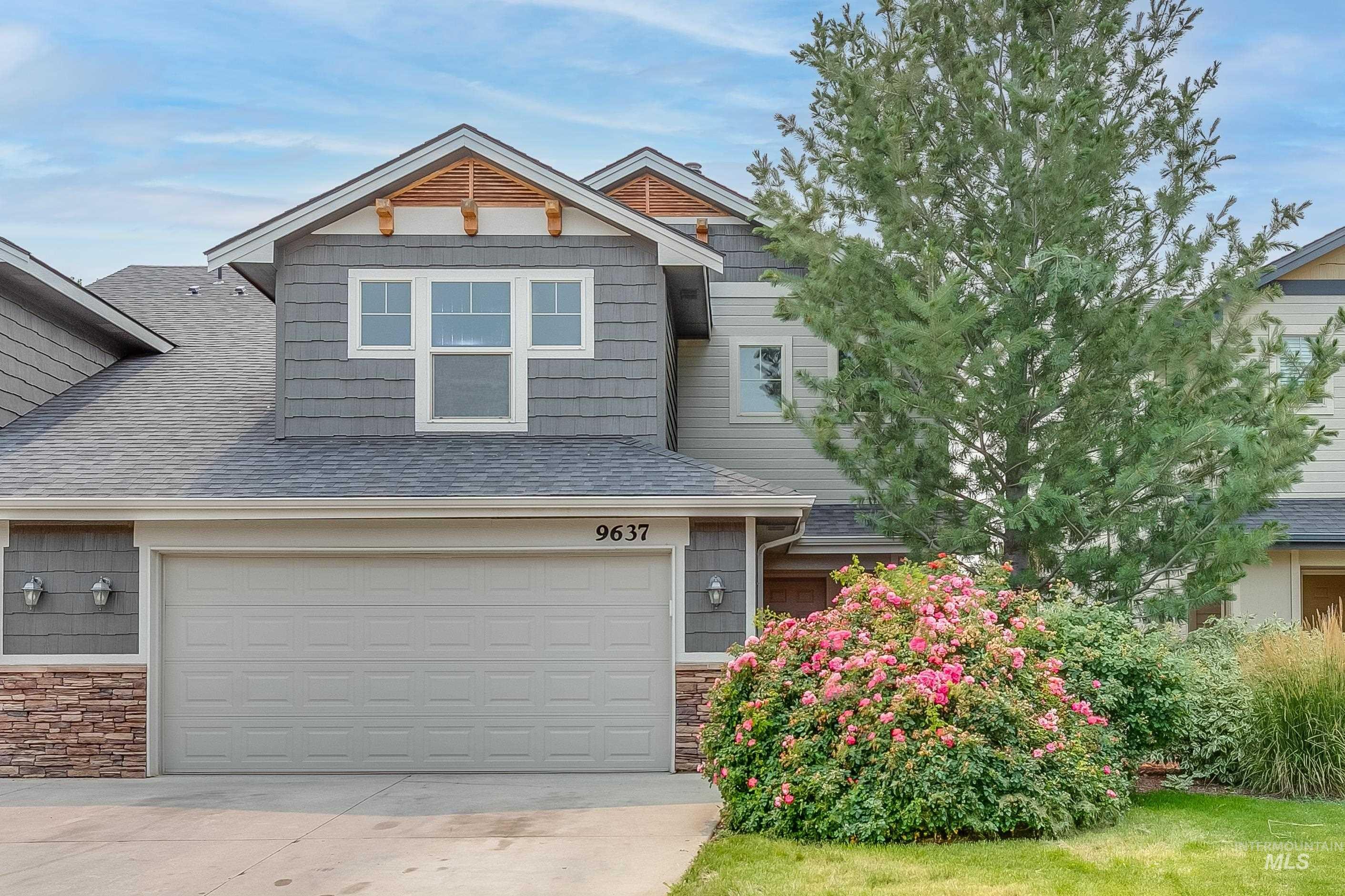 9635/9637 Landmark St, Boise, Idaho, 83704, United States, 6 Bedrooms Bedrooms, ,6 BathroomsBathrooms,Residential,For Sale,9635/9637 Landmark St,1432843