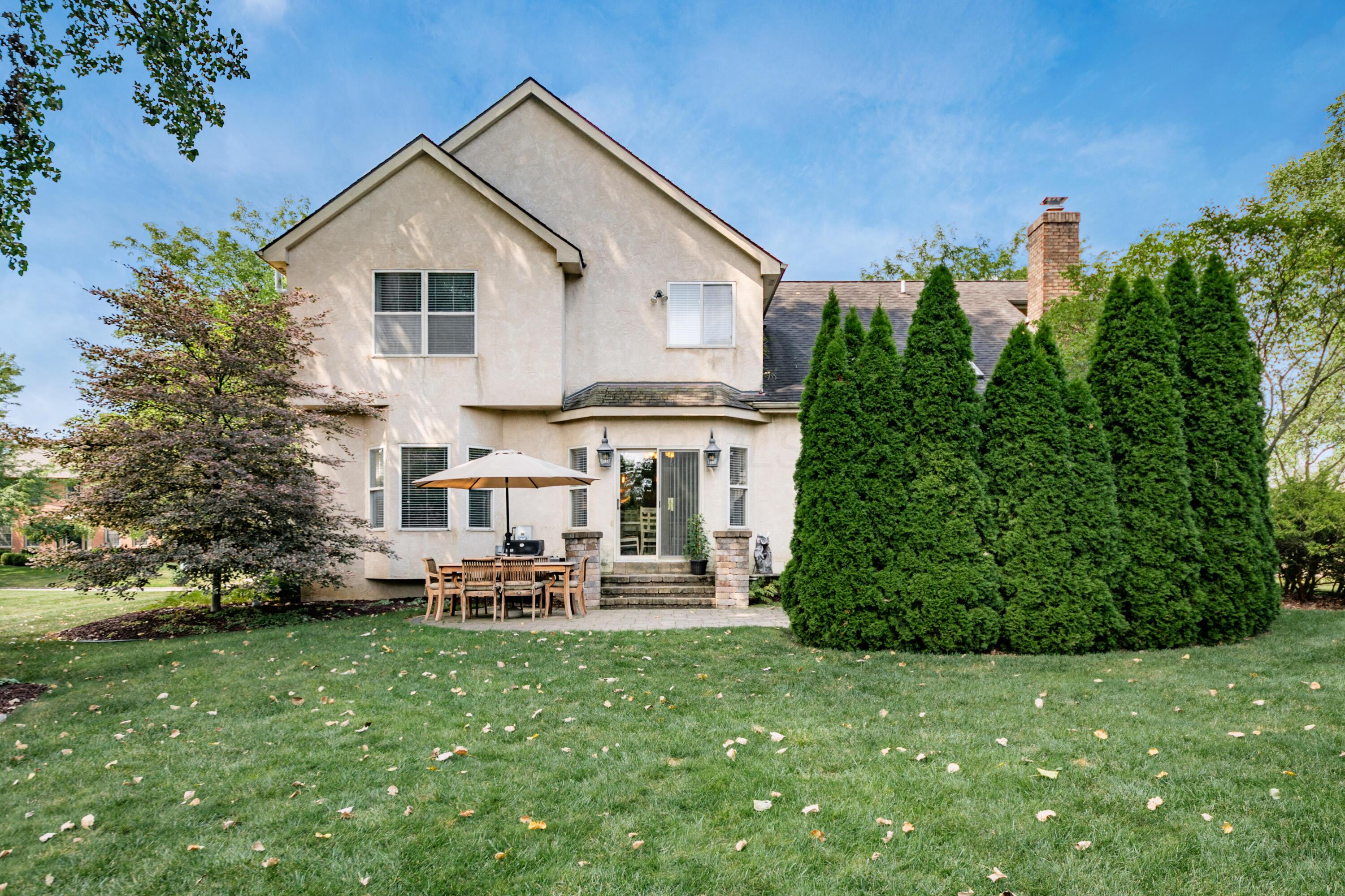 Lewis Center, Ohio, 43035, United States, 4 Bedrooms Bedrooms, ,3 BathroomsBathrooms,Residential,For Sale,1910876