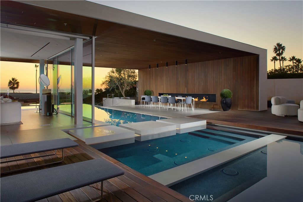 Laguna Beach, California, 92651, United States, 4 Bedrooms Bedrooms, ,6 BathroomsBathrooms,Residential,For Sale,1988252