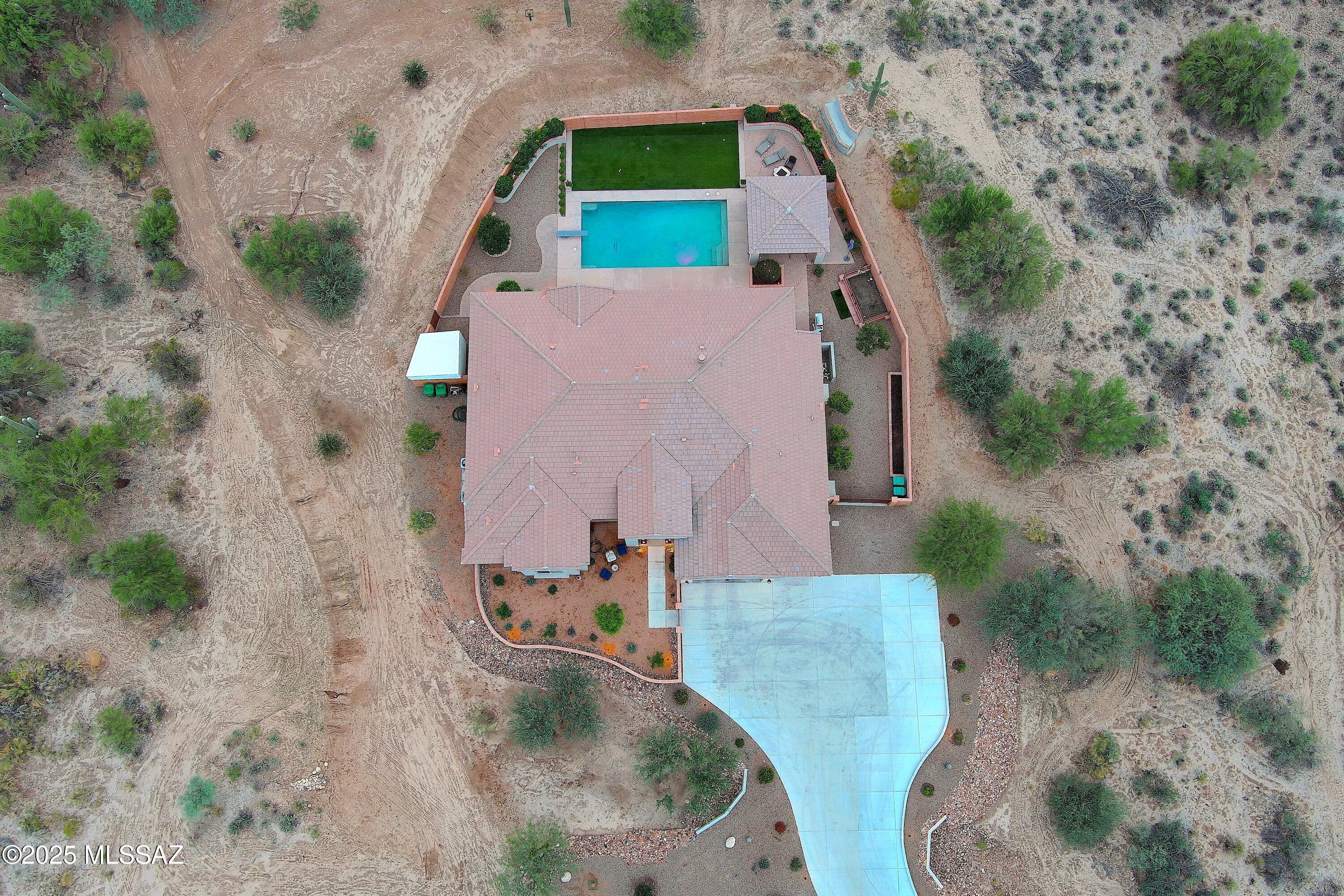 Tucson, Arizona, 85742, United States, 4 Bedrooms Bedrooms, ,4 BathroomsBathrooms,Residential,For Sale,2003188