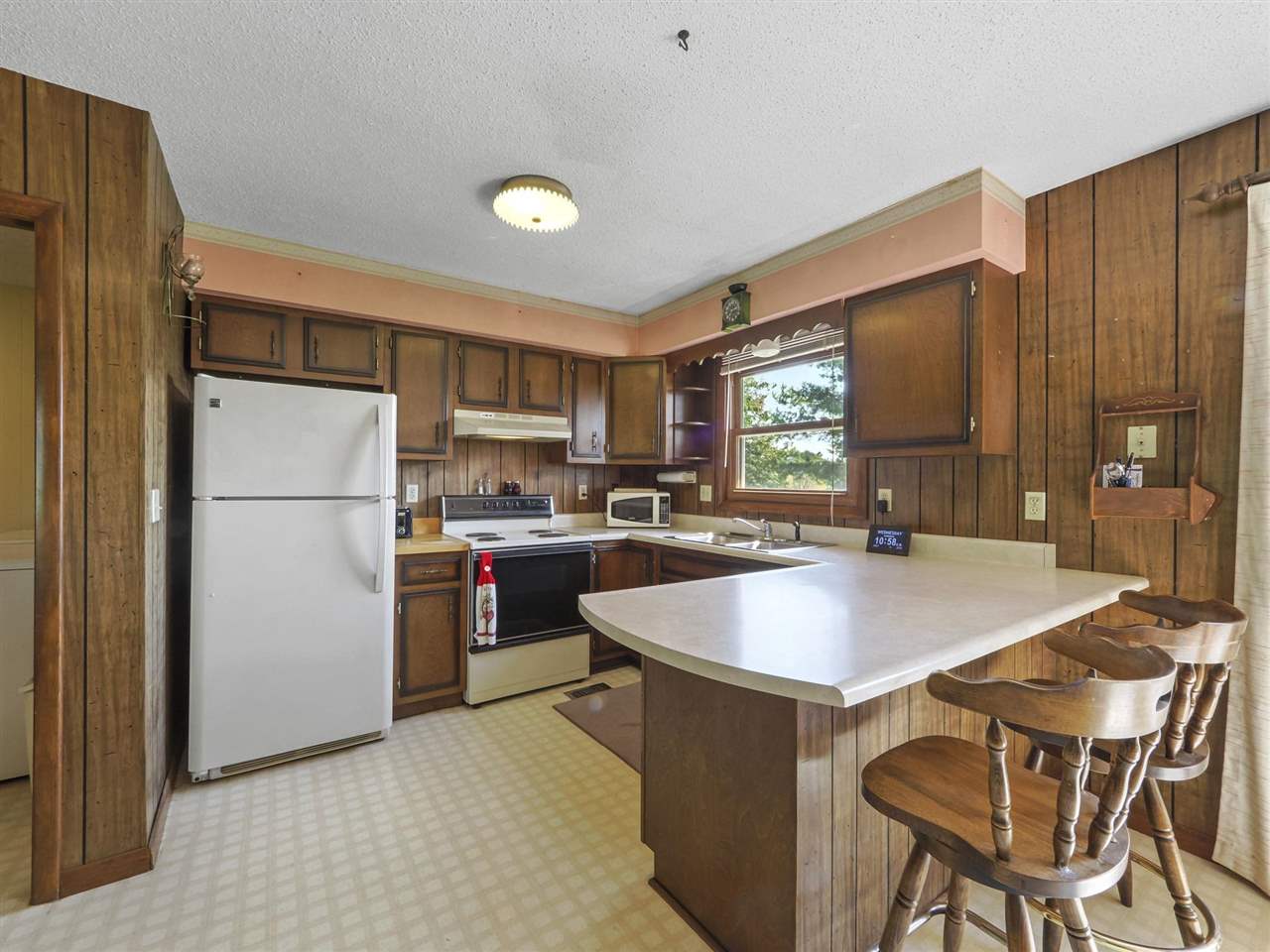 Ellsworth, Michigan, 49729, United States, 2 Bedrooms Bedrooms, ,2 BathroomsBathrooms,Residential,For Sale,1883288