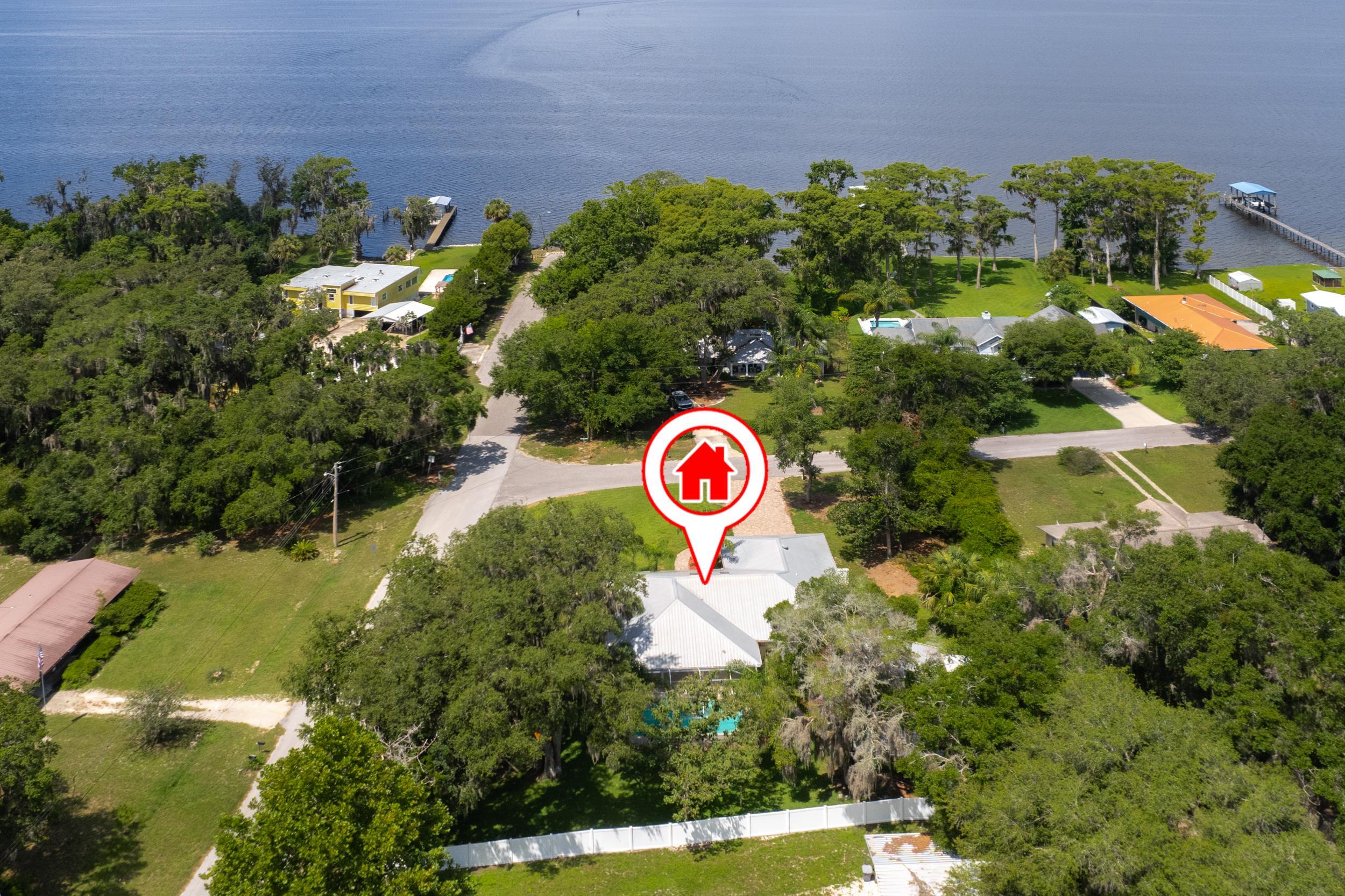 East Palatka, Florida, 32131, United States, 3 Bedrooms Bedrooms, ,2 BathroomsBathrooms,Residential,For Sale,1983358