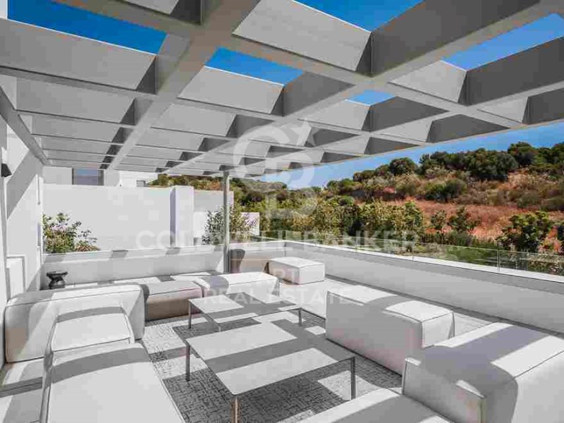 Estepona, Andalusia, ES, 5 Bedrooms Bedrooms, ,5 BathroomsBathrooms,Residential,For Sale,1796755