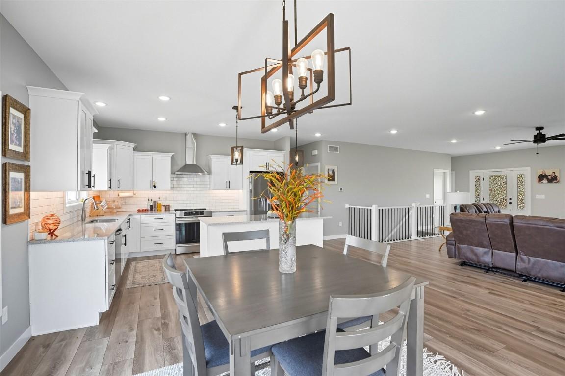 Solon, Iowa, 52333, United States, 4 Bedrooms Bedrooms, ,3 BathroomsBathrooms,Residential,For Sale,1975943