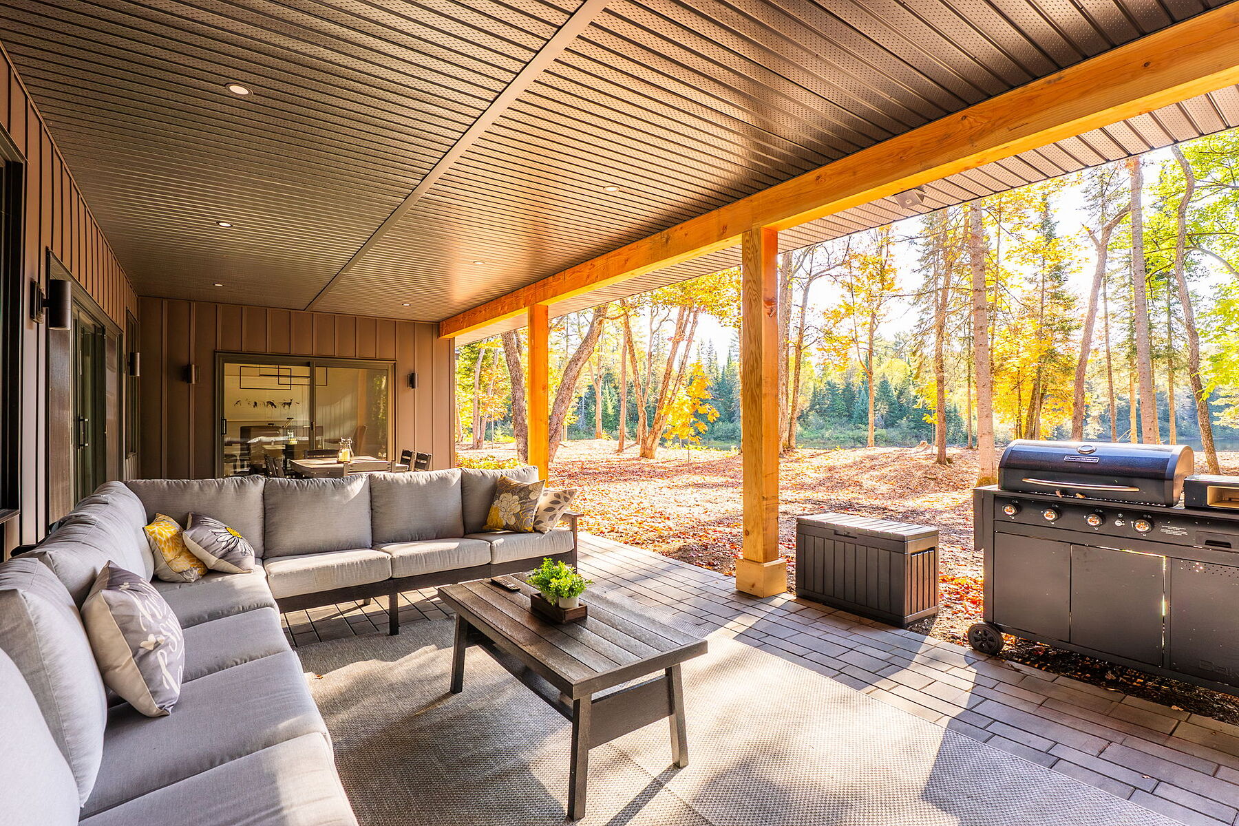  Muskoka River Bungalow - 物件實景