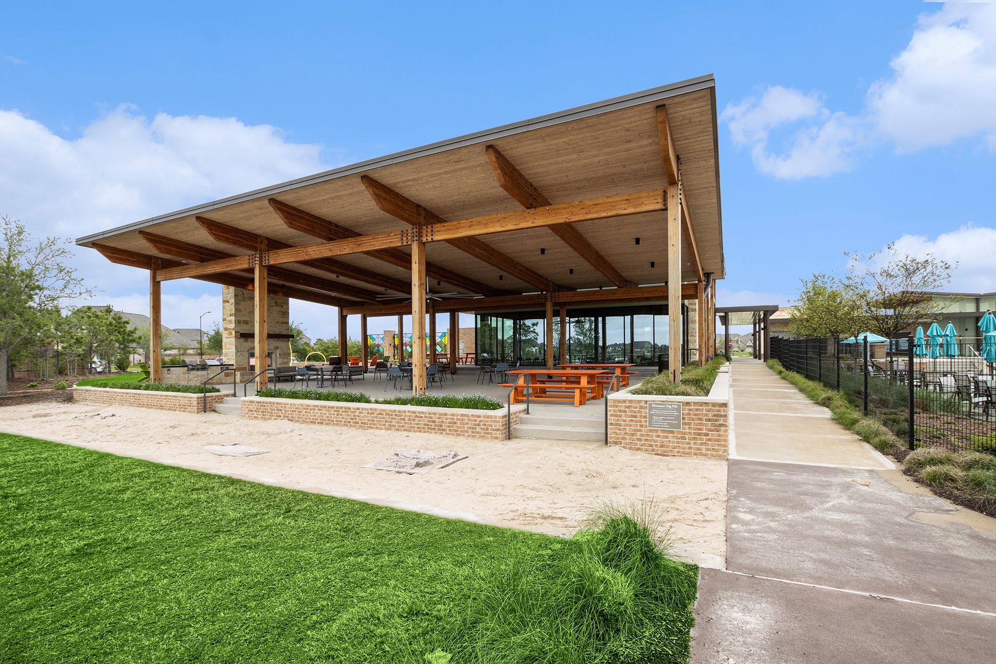Katy, Texas, 77493, United States, 4 Bedrooms Bedrooms, ,4 BathroomsBathrooms,Residential,For Sale,1891372