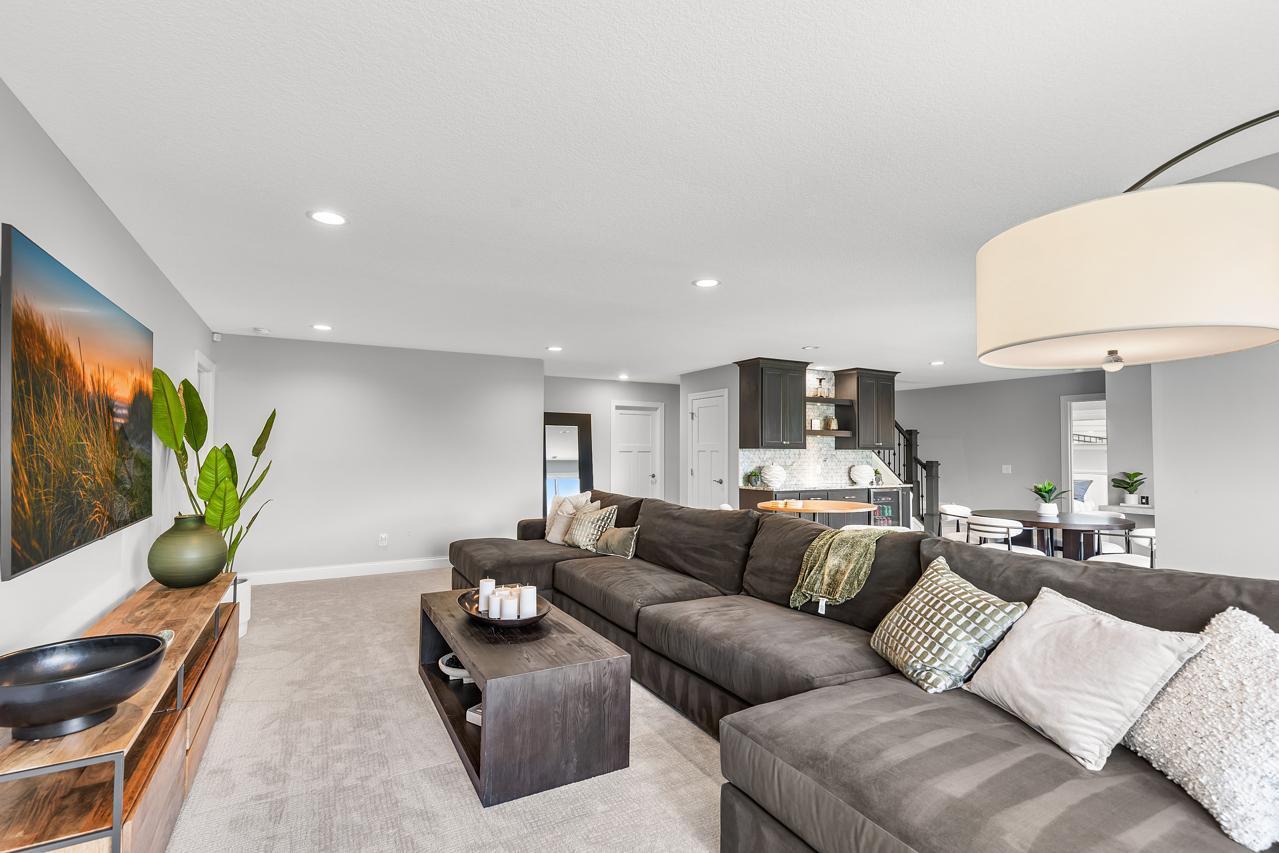 Eden Prairie, Minnesota, 55347, United States, 4 Bedrooms Bedrooms, ,2 BathroomsBathrooms,Residential,For Sale,1939536