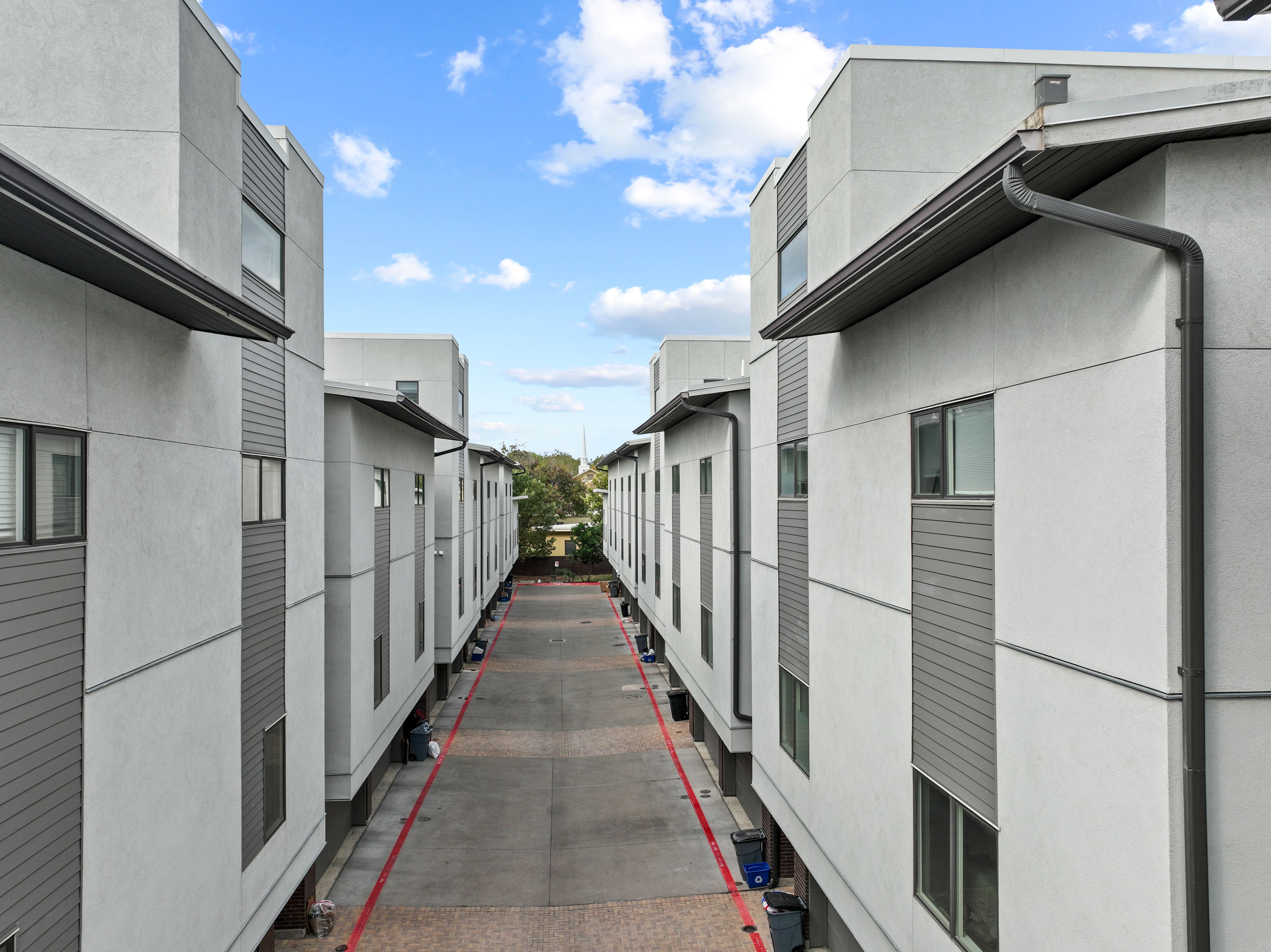 Prime Location with Skyline View - 物件實景