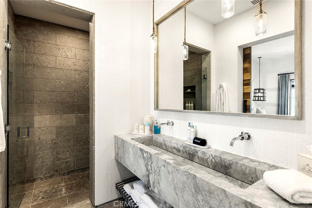 Indian Wells, California, 92210, United States, 5 Bedrooms Bedrooms, ,7 BathroomsBathrooms,Residential,For Sale,2001753