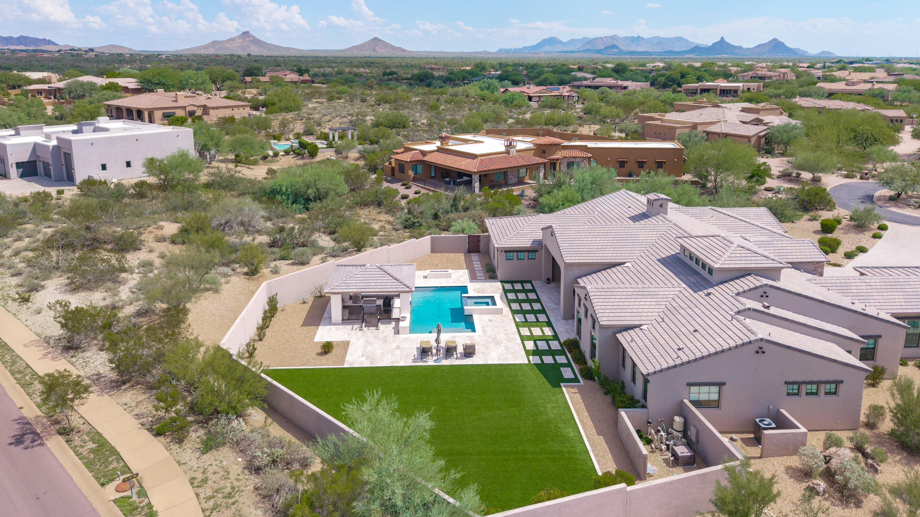  8530 E Nightingale Star Drive¦Scottsdale, AZ - 物件實景