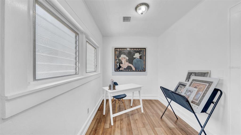 St Petersburg, Florida, 33705, United States, 3 Bedrooms Bedrooms, ,3 BathroomsBathrooms,Residential,For Sale,1778823