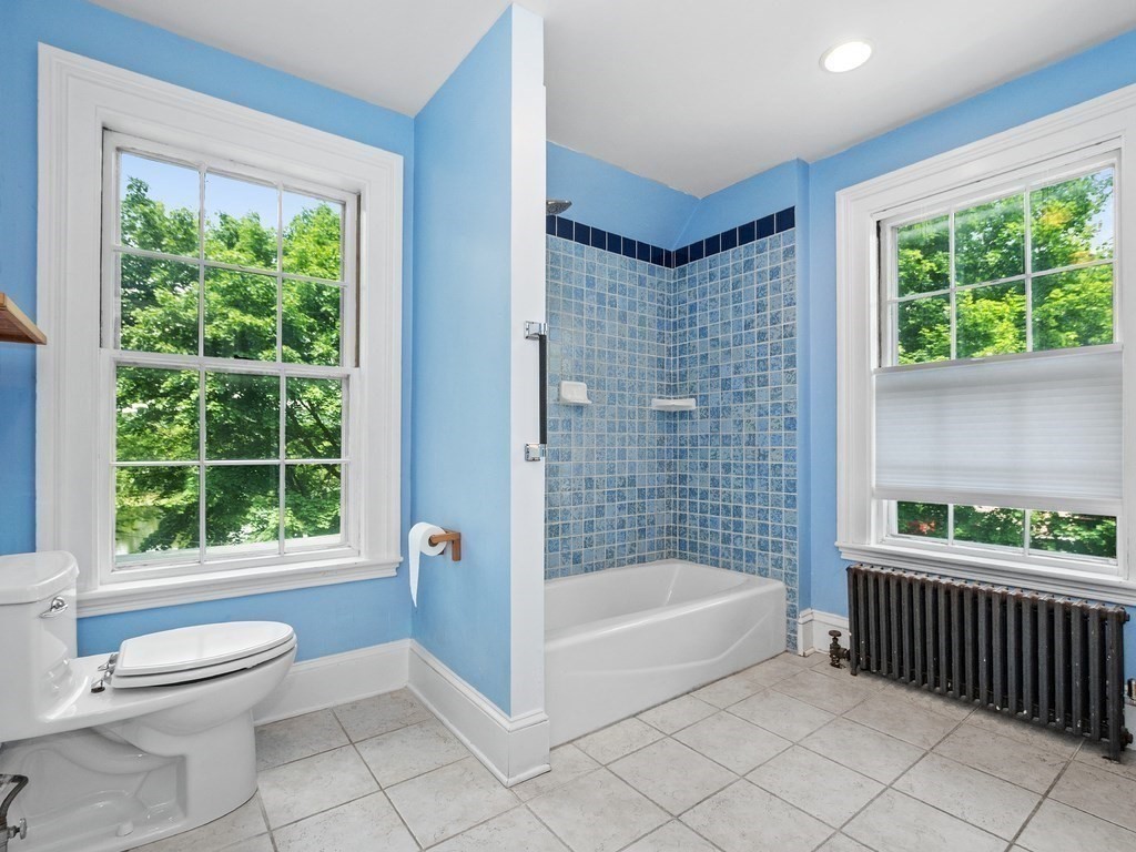 Waltham, Massachusetts, 02453, United States, 6 Bedrooms Bedrooms, ,3 BathroomsBathrooms,Residential,For Sale,1892222
