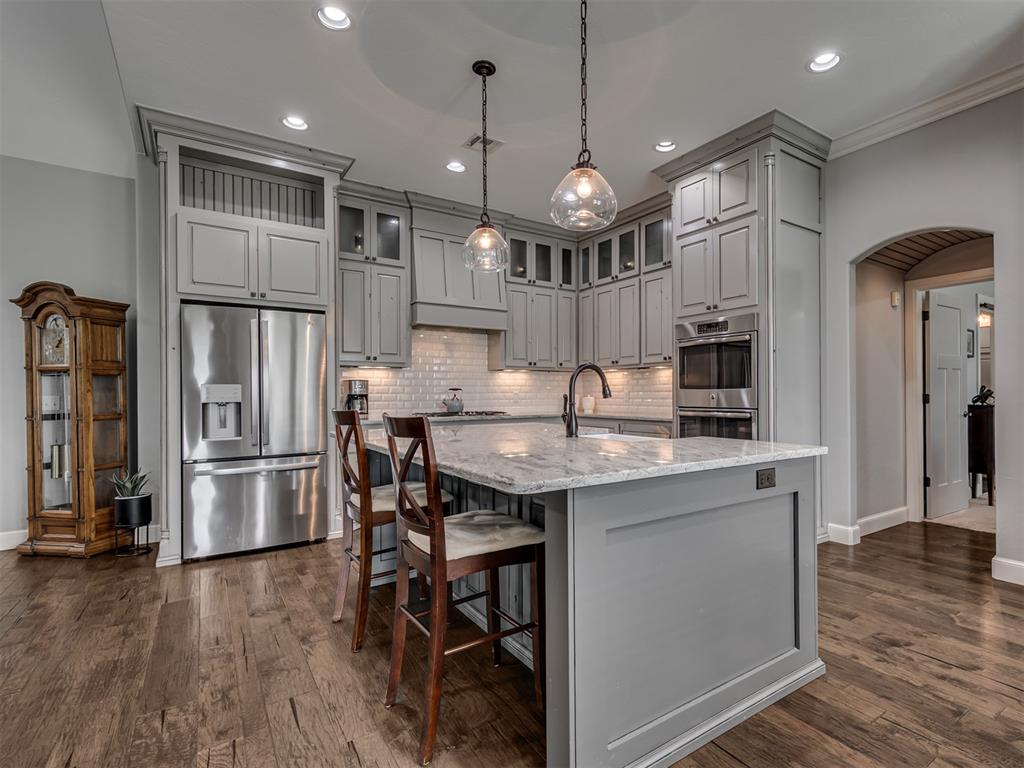 Mustang, Oklahoma, 73064, United States, 4 Bedrooms Bedrooms, ,4 BathroomsBathrooms,Residential,For Sale,1908407