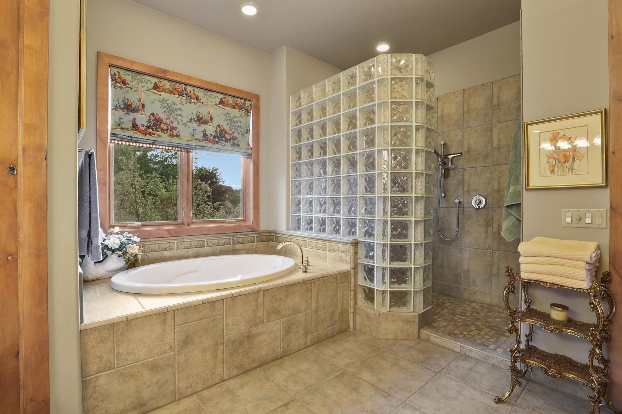 Payson, Arizona, 85541, United States, 4 Bedrooms Bedrooms, ,3 BathroomsBathrooms,Residential,For Sale,1848921
