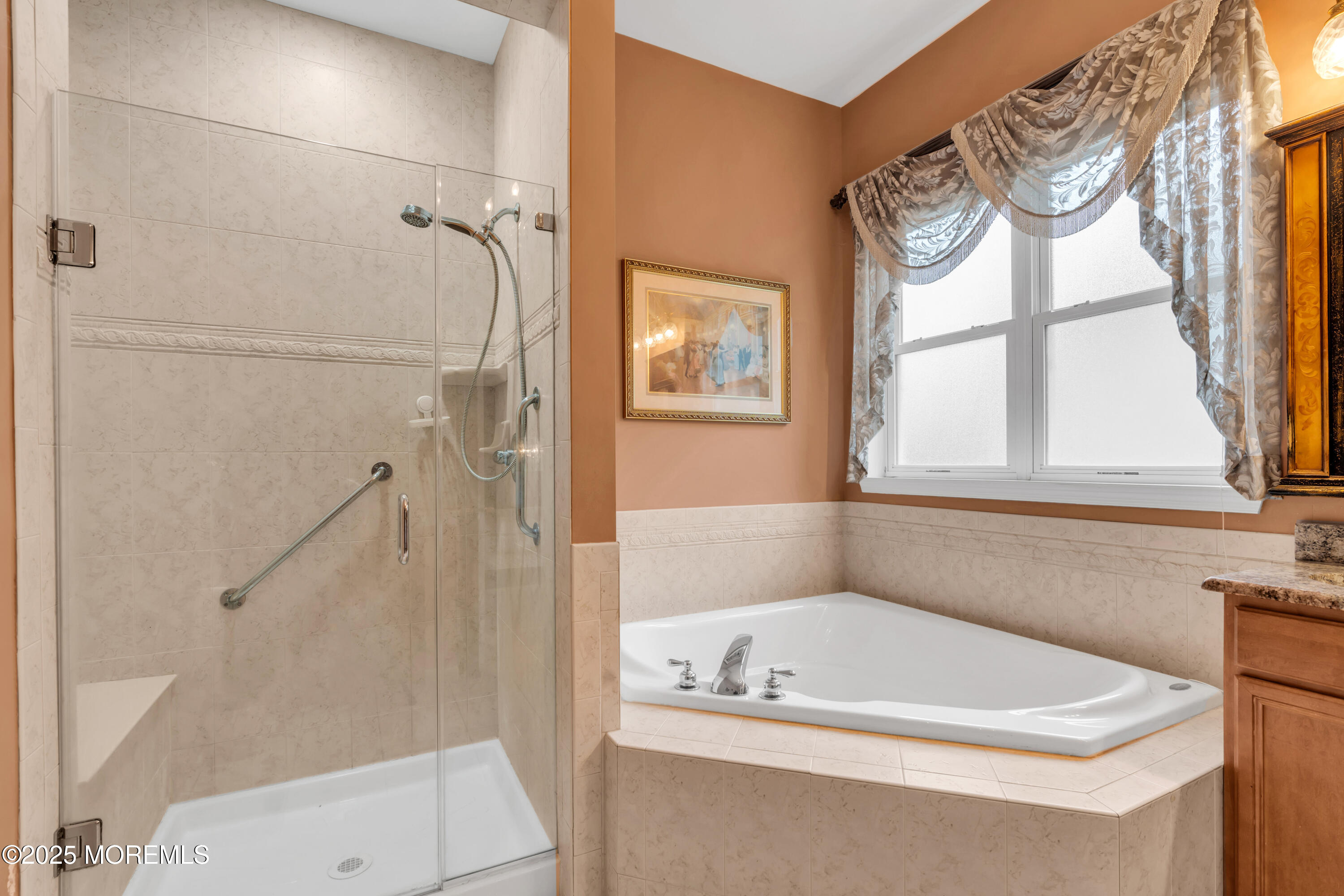 Freehold, New Jersey, 07728, United States, 2 Bedrooms Bedrooms, ,2 BathroomsBathrooms,Residential,For Sale,1929007