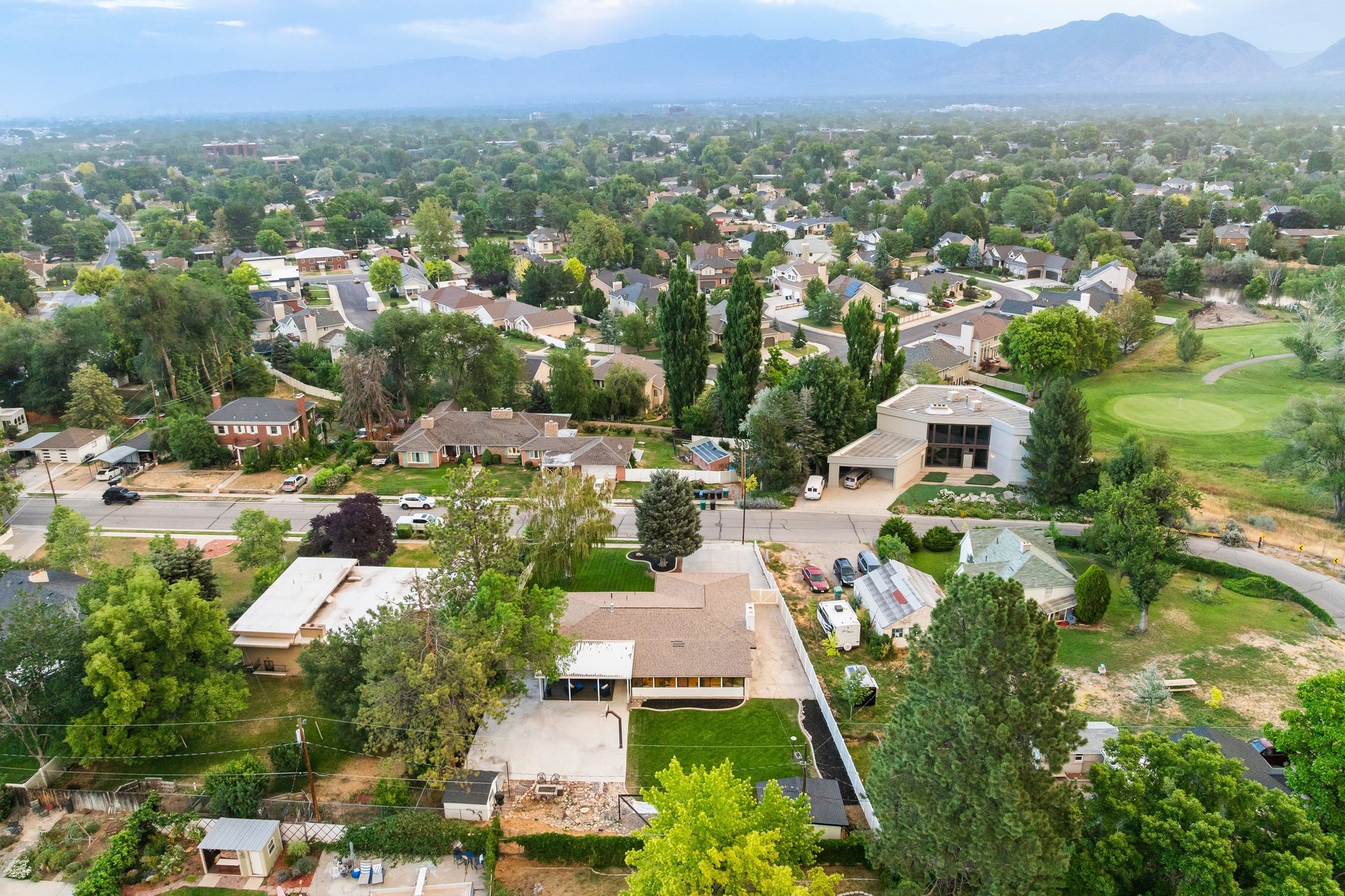  Private 0.34-Acre Modern Murray Rambler - 物件實景