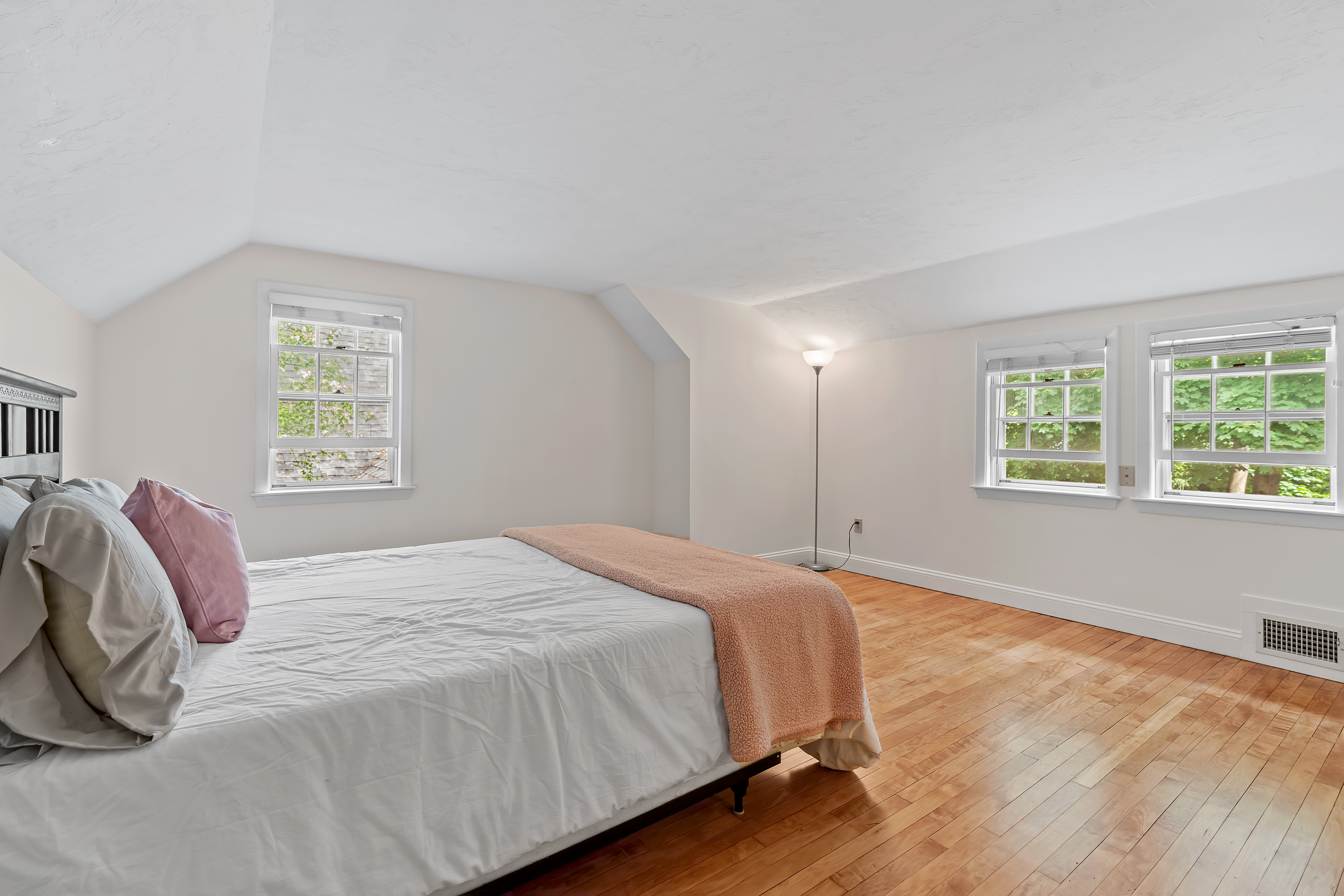  14 Bennett Road, Wayland, MA 01778 - 物件實景