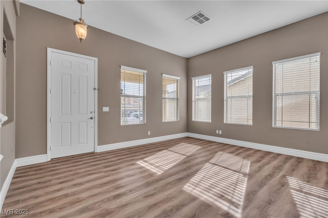 North Las Vegas, Nevada, 89031, United States, 4 Bedrooms Bedrooms, ,3 BathroomsBathrooms,Residential,For Sale,1990907