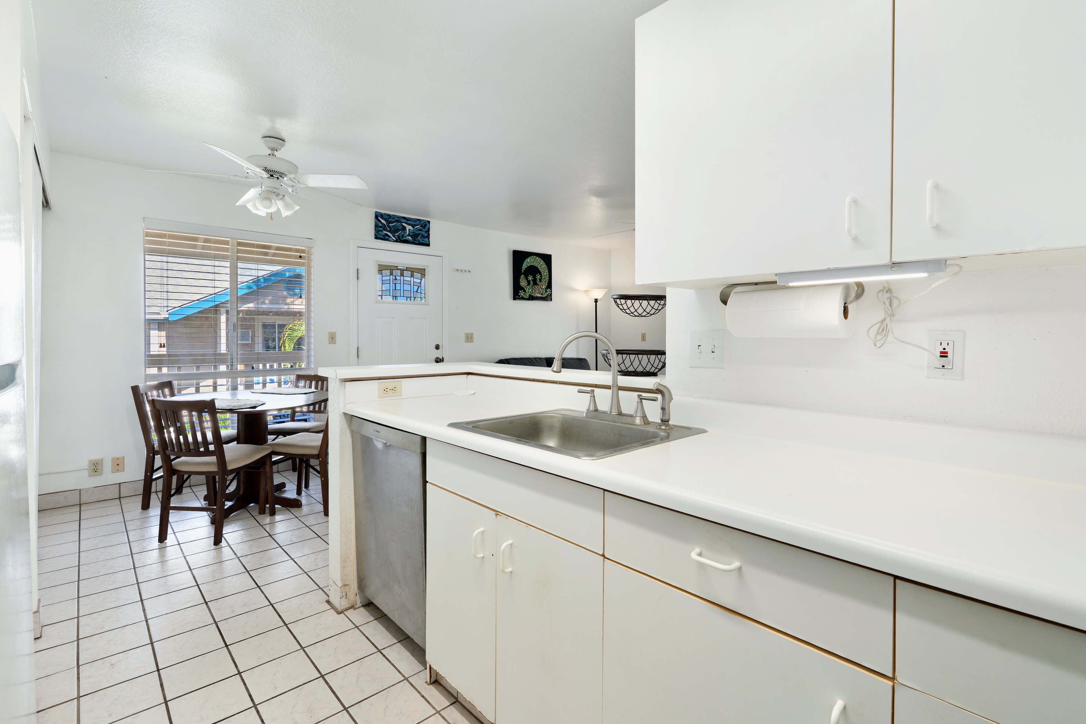  Island Living Move-In Ready 2 Bedroom/1.5 Bath Condo - 物件實景