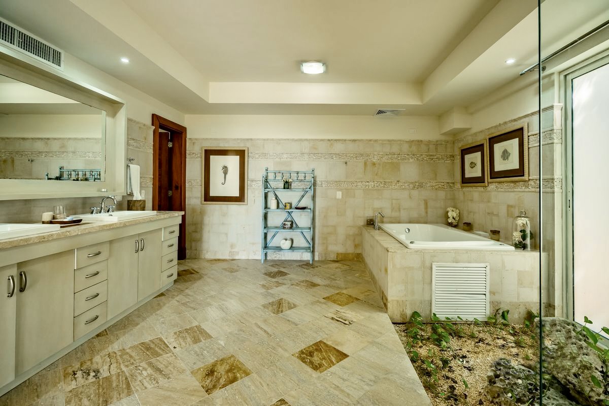 Exquisite 9-Bedroom Beachfront Cap Cana Villa With, Cap Cana, DO, 9 Bedrooms Bedrooms, ,10 BathroomsBathrooms,Residential,For Sale,Exquisite 9-Bedroom Beachfront Cap Cana Villa With,1335380