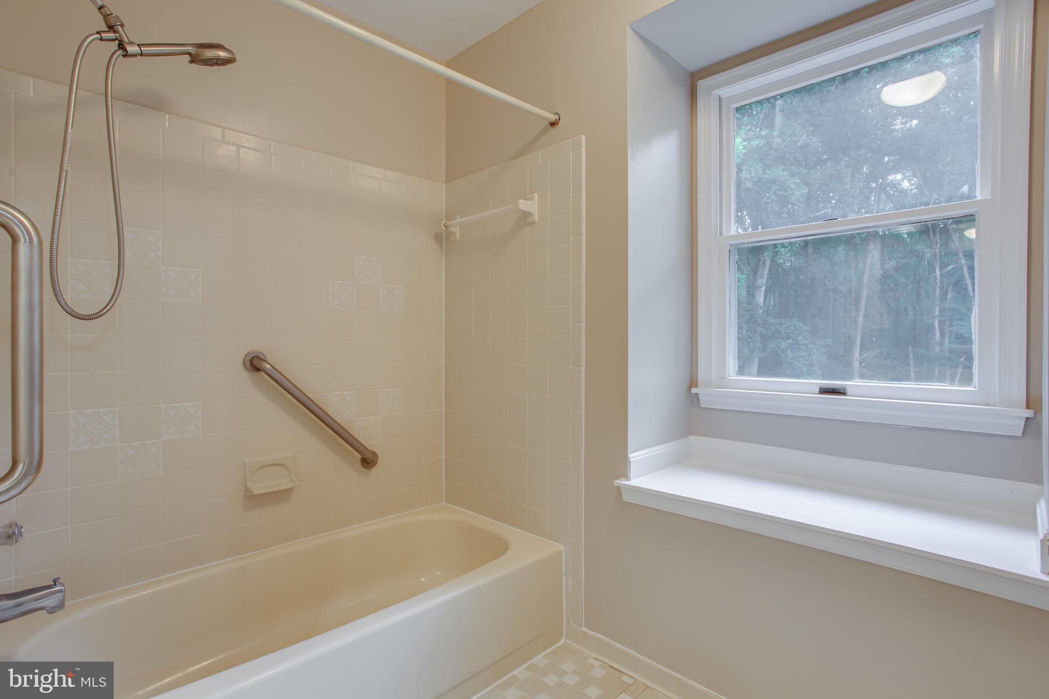 Waldorf, Maryland, 20603, United States, 3 Bedrooms Bedrooms, ,3 BathroomsBathrooms,Residential,For Sale,1909518