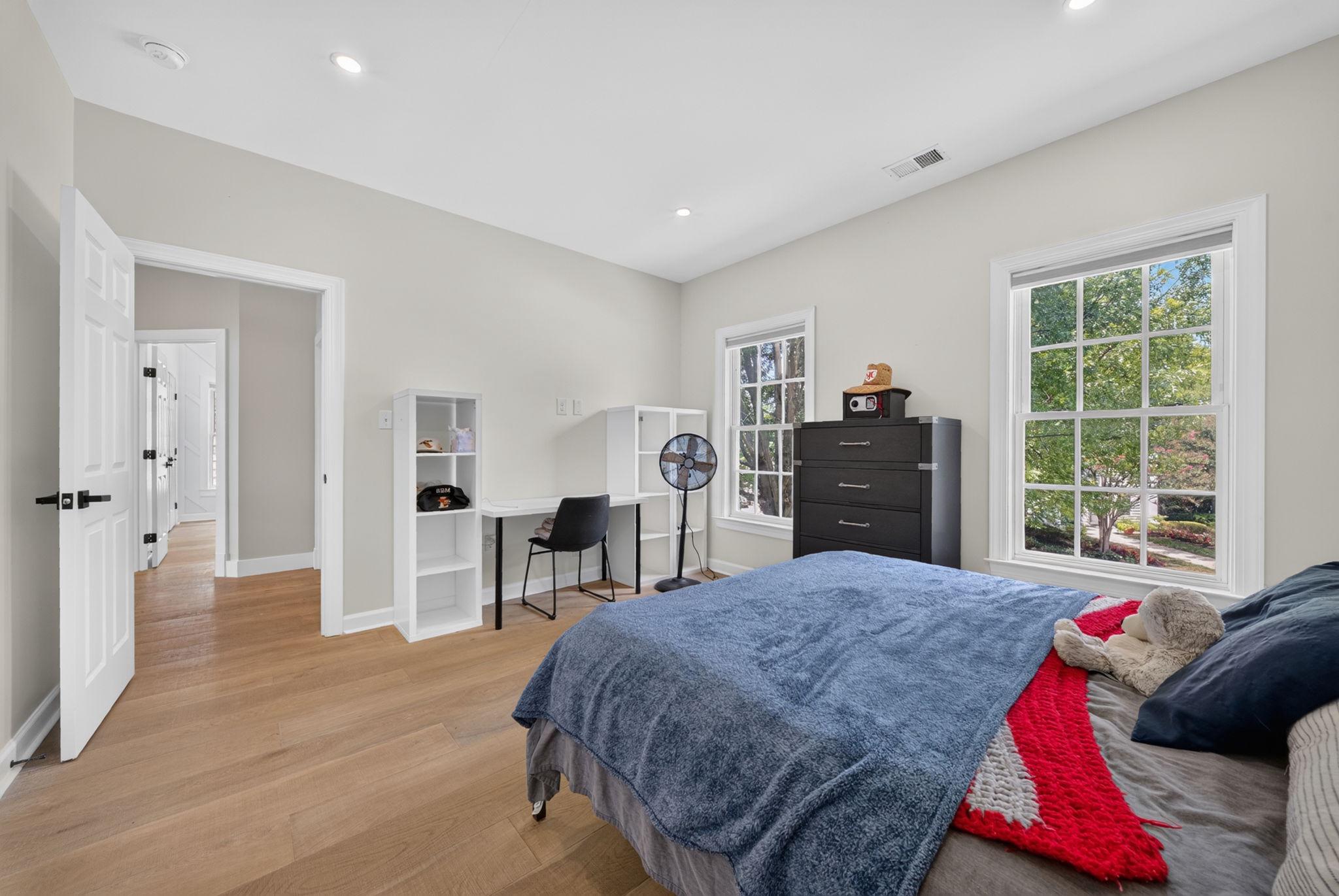  973 Main Street, Gaithersburg, MD, 20878 - 物件實景