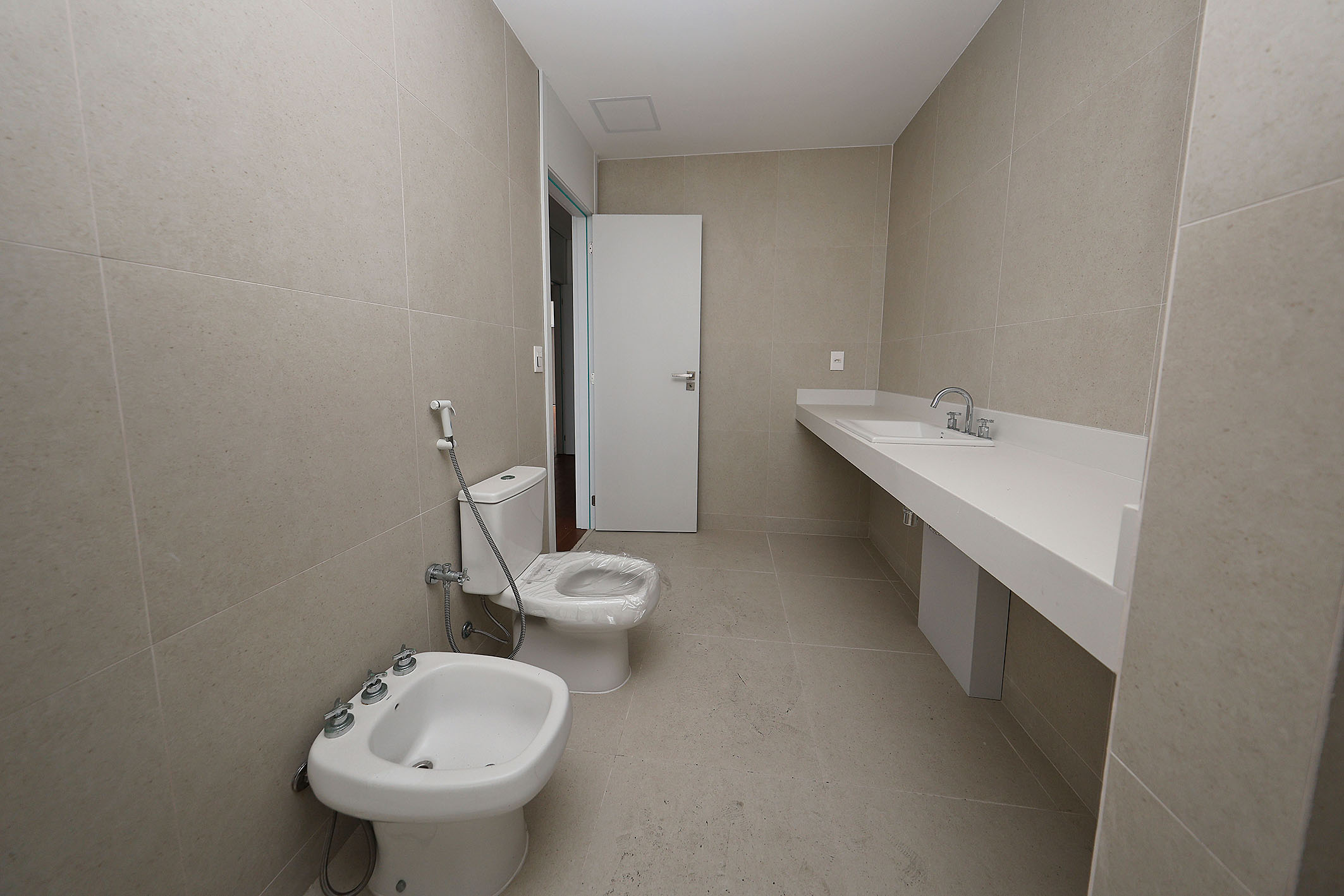  Elegant four-suite residence in a full-service residential condominium - 物件實景
