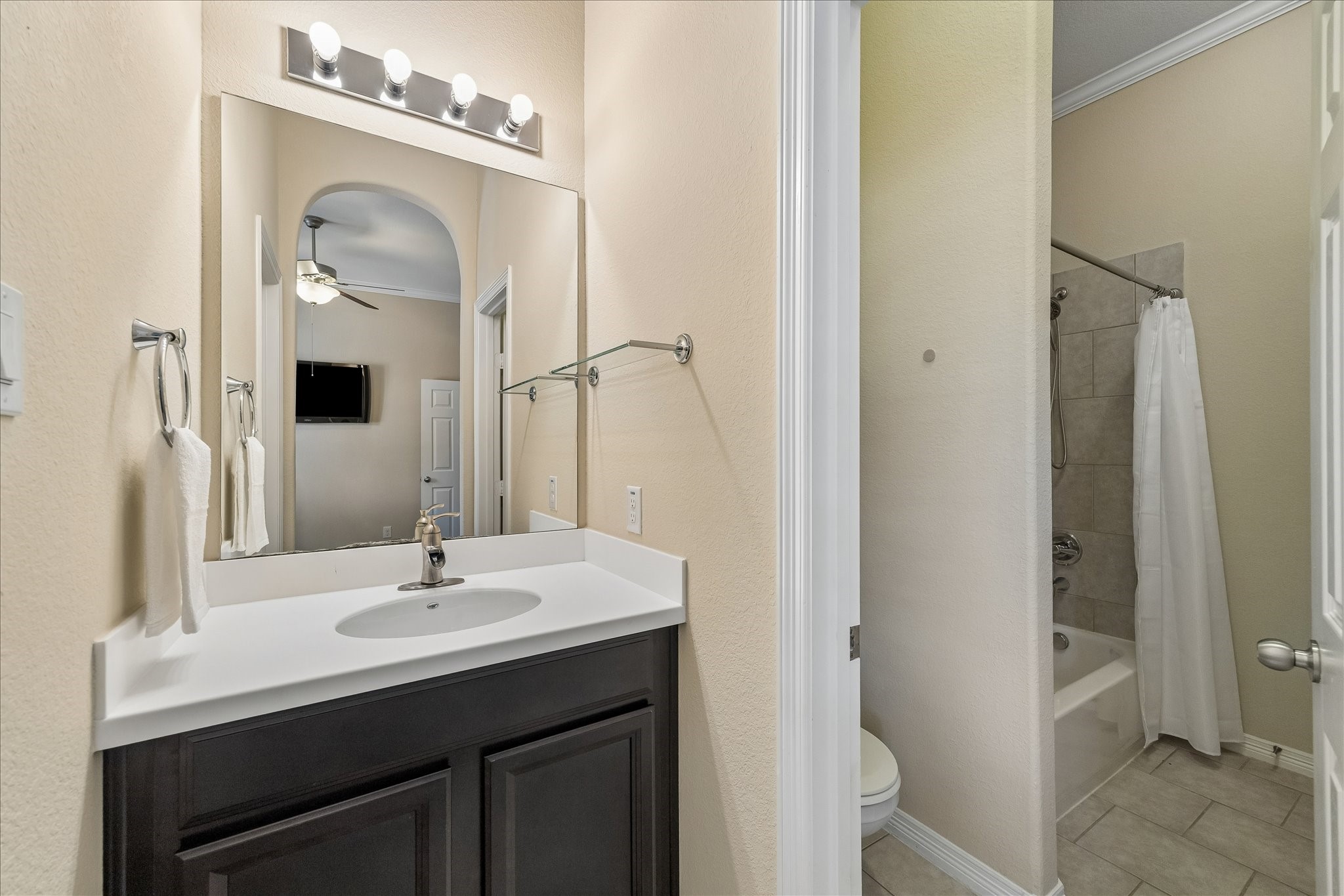  7115 Angel Falls - 物件實景