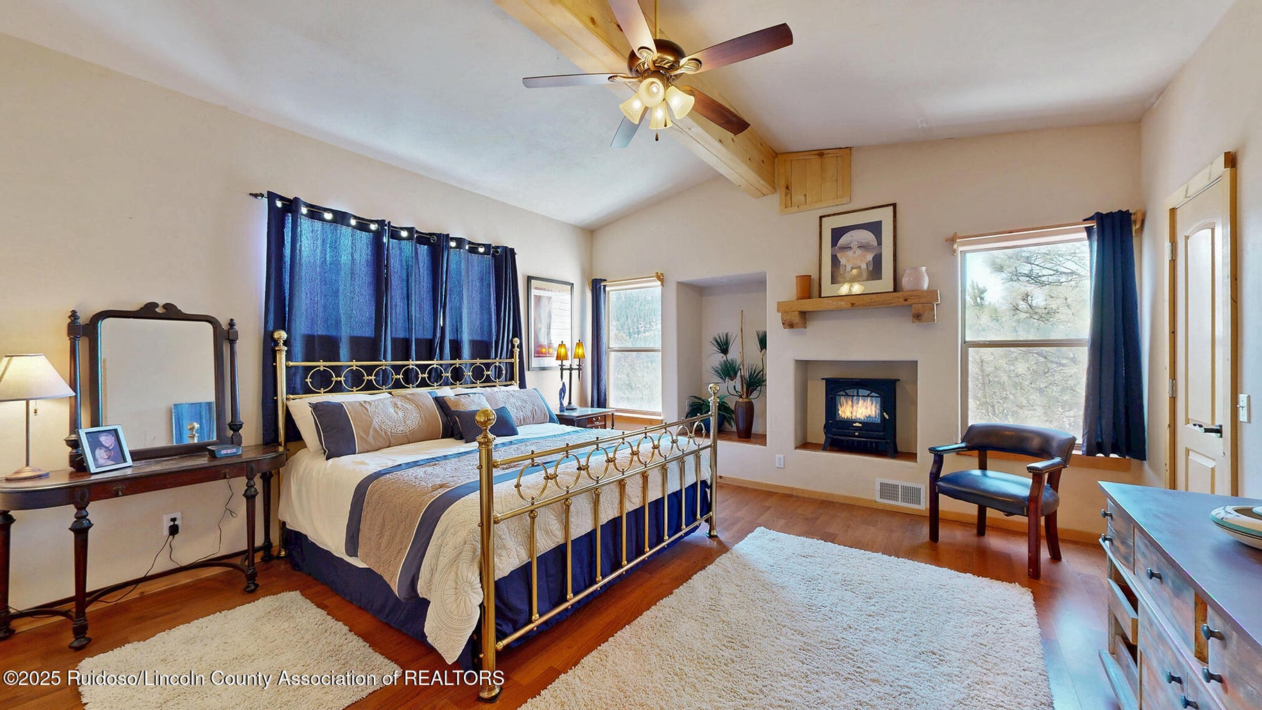 Ruidoso, New Mexico, 88345, United States, 3 Bedrooms Bedrooms, ,3 BathroomsBathrooms,Residential,For Sale,1840325