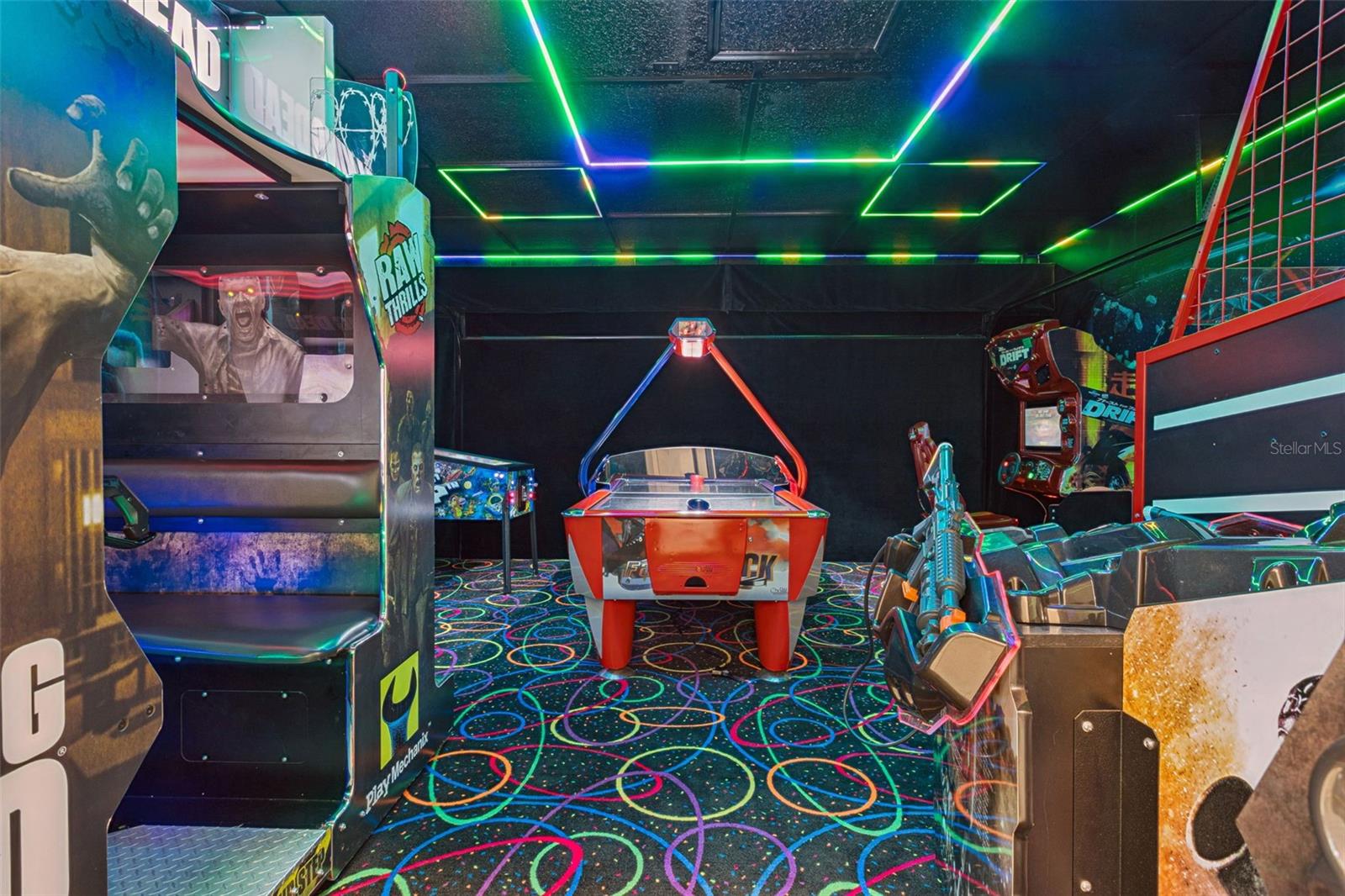 CLERMONT, Florida, 34714, United States, 5 Bedrooms Bedrooms, ,6 BathroomsBathrooms,Residential,For Sale,2015342