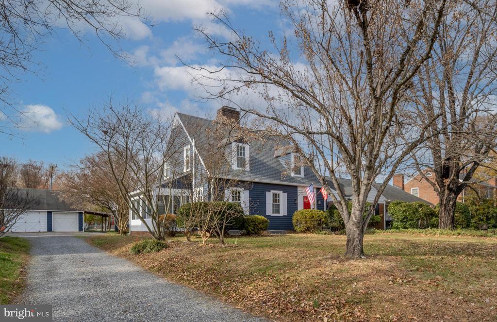 Fredericksburg, Virginia, 22401, United States, 3 Bedrooms Bedrooms, ,3 BathroomsBathrooms,Residential,For Sale,1993383