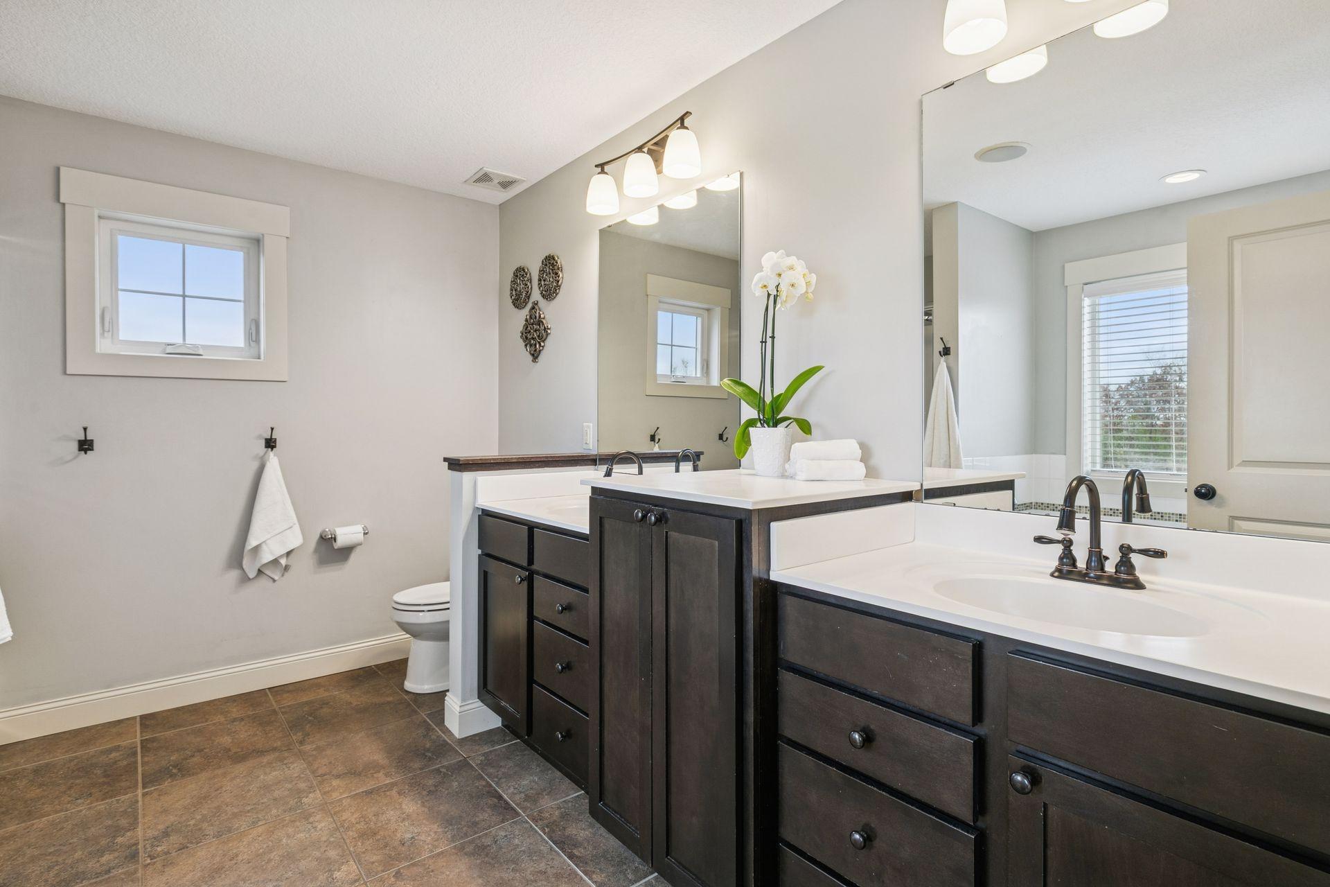 Elko New Market, Minnesota, 55020, United States, 5 Bedrooms Bedrooms, ,3 BathroomsBathrooms,Residential,For Sale,1991827