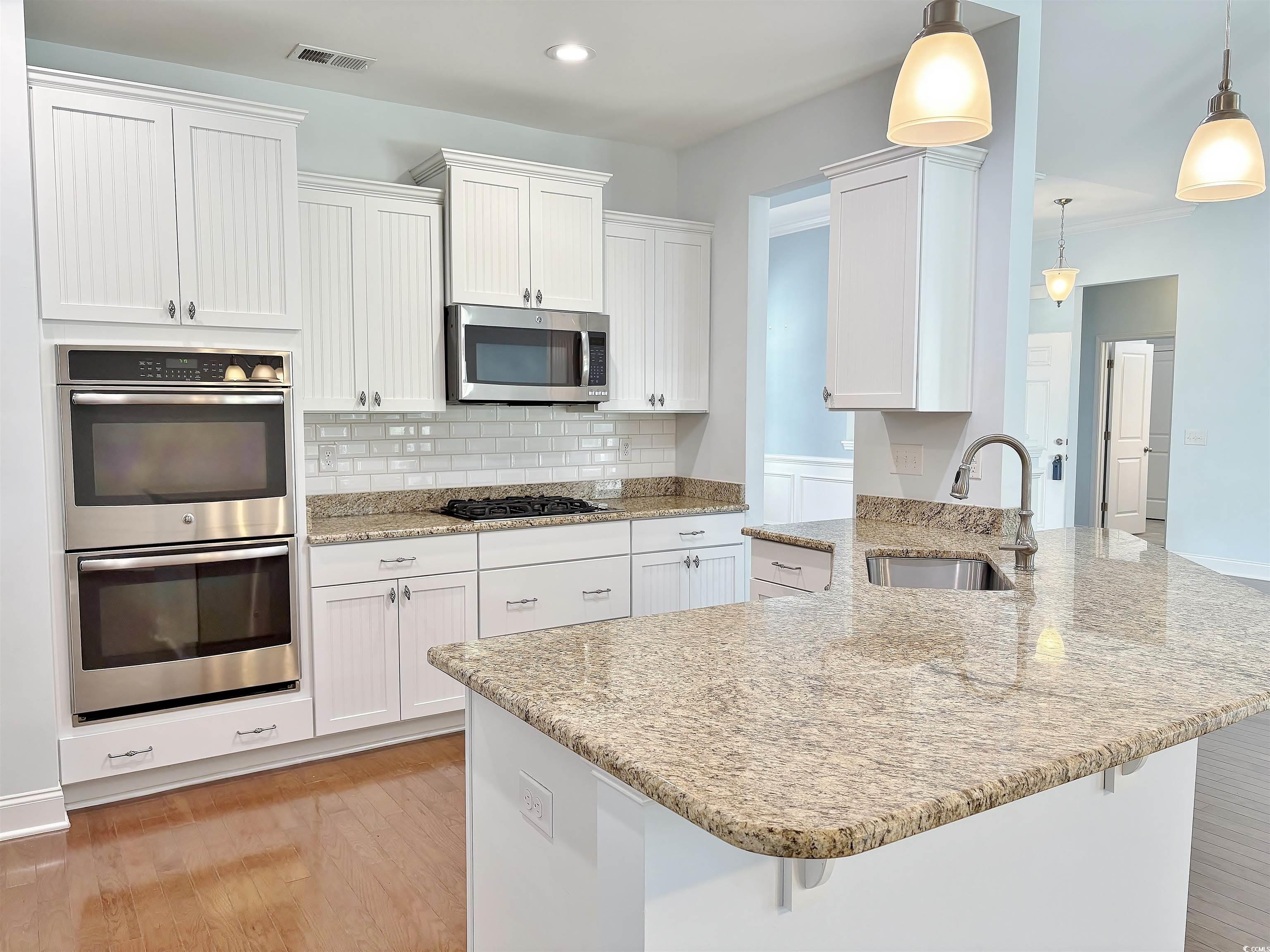 Murrells Inlet, South Carolina, 29576, United States, 3 Bedrooms Bedrooms, ,2 BathroomsBathrooms,Residential,For Sale,1928433
