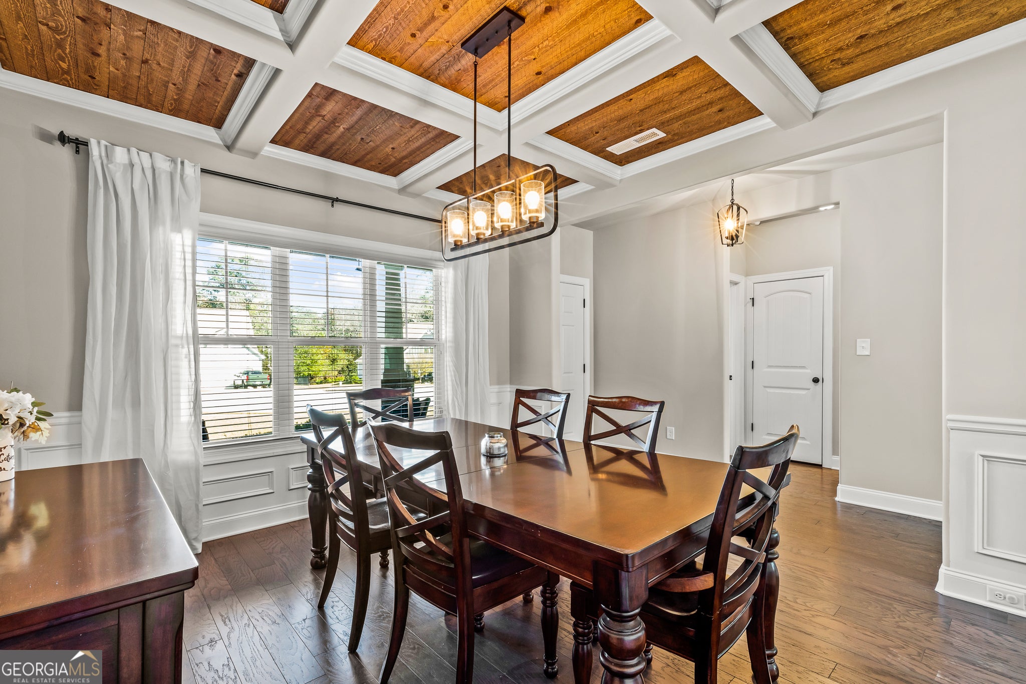 Senoia, Georgia, 30276, United States, 4 Bedrooms Bedrooms, ,3 BathroomsBathrooms,Residential,For Sale,1990817